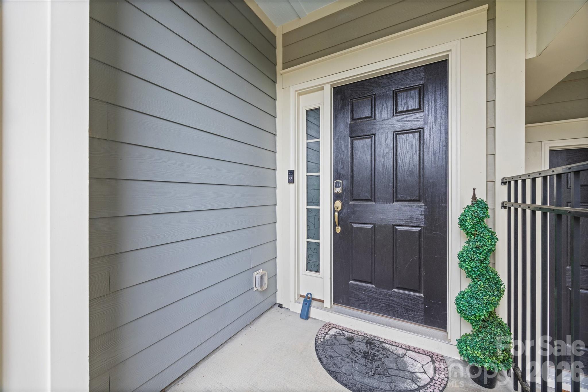 623 Amber Meadows Way Property Photo 3