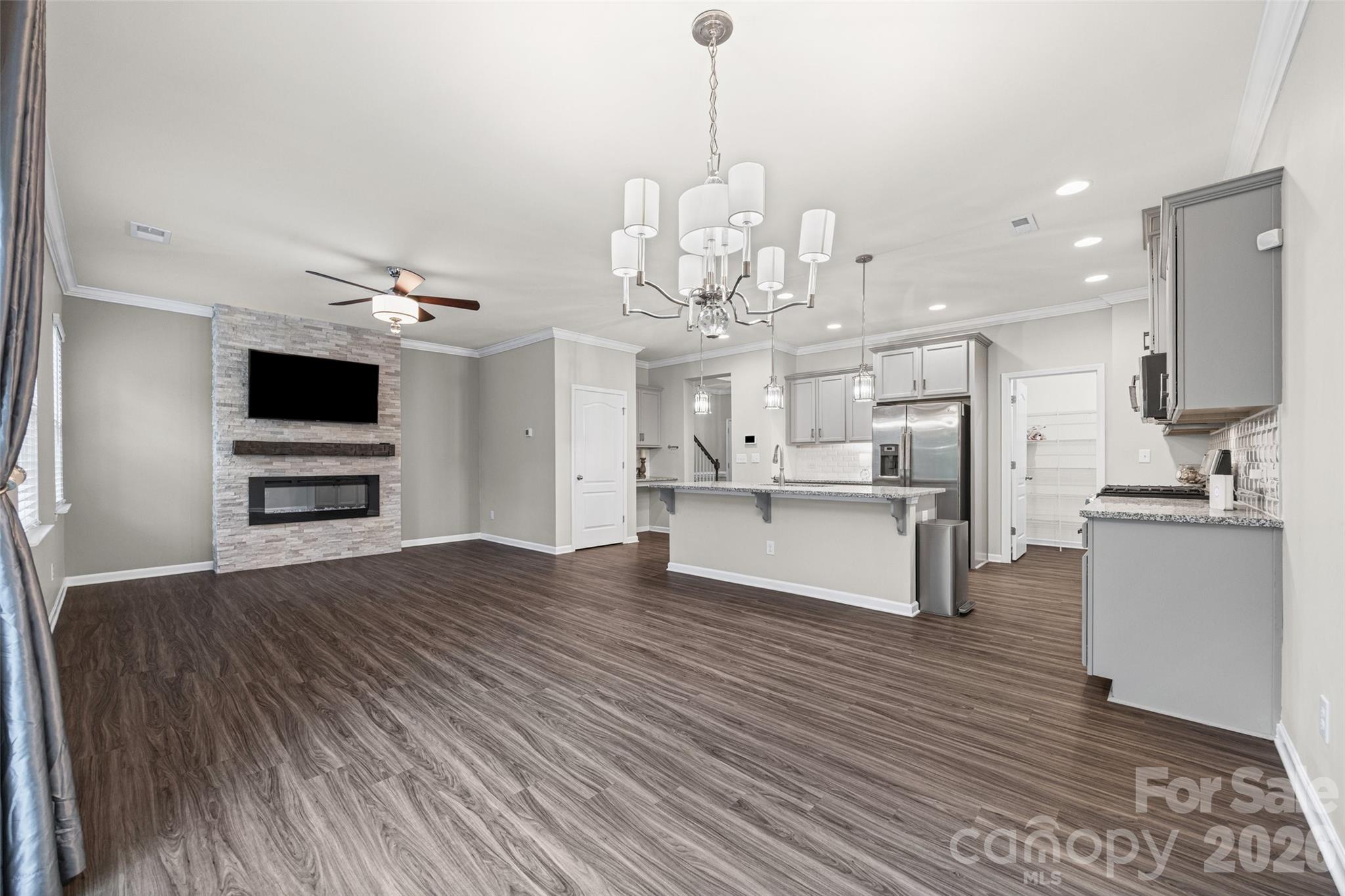 623 Amber Meadows Way Property Photo 10