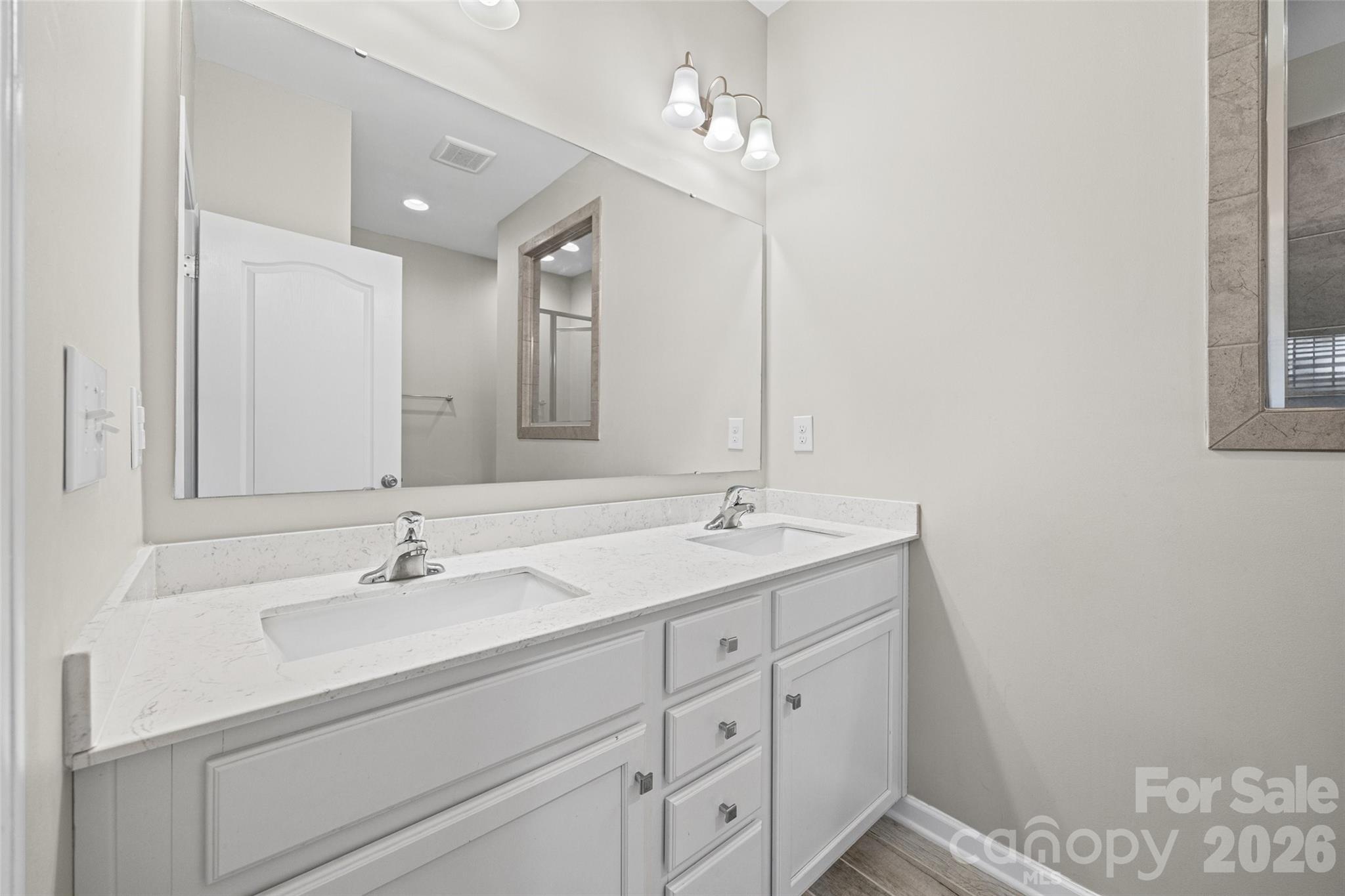 623 Amber Meadows Way Property Photo 18