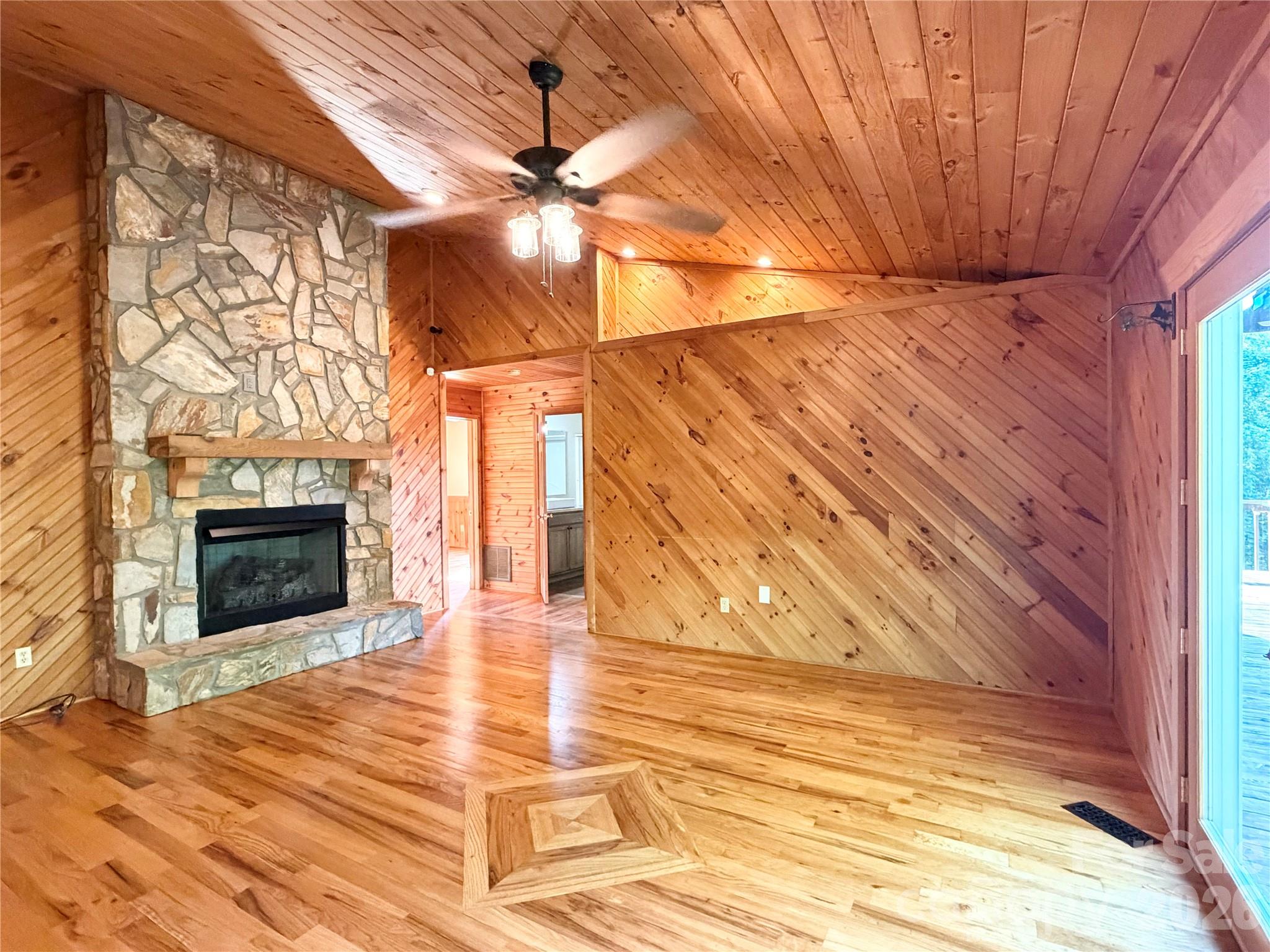3430 Tranquil Hills Drive Property Photo 7