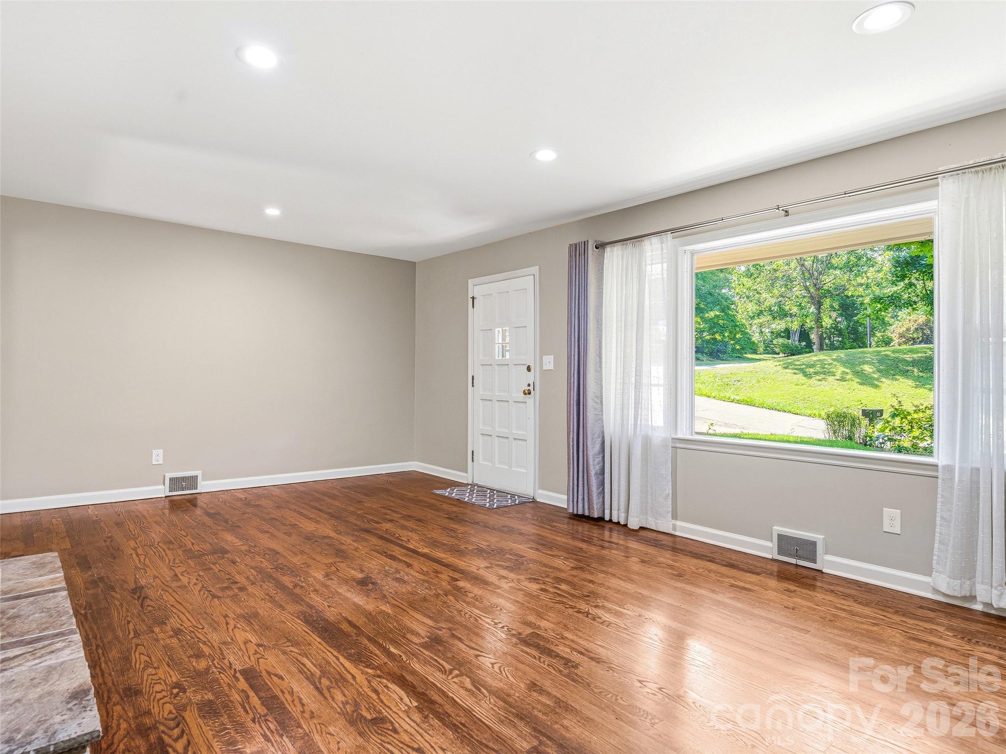 66 Hampden Road Property Photo 9