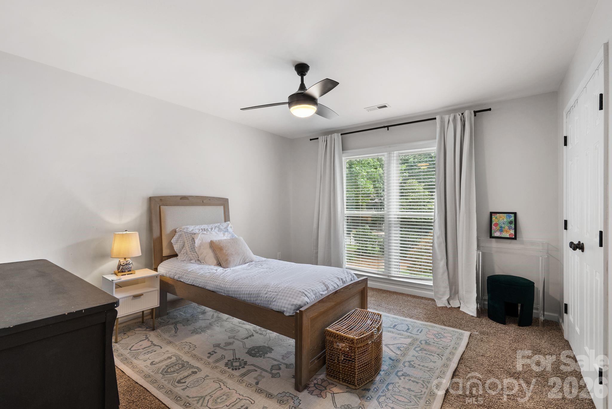 239 Windsor Forest Circle Property Photo 13
