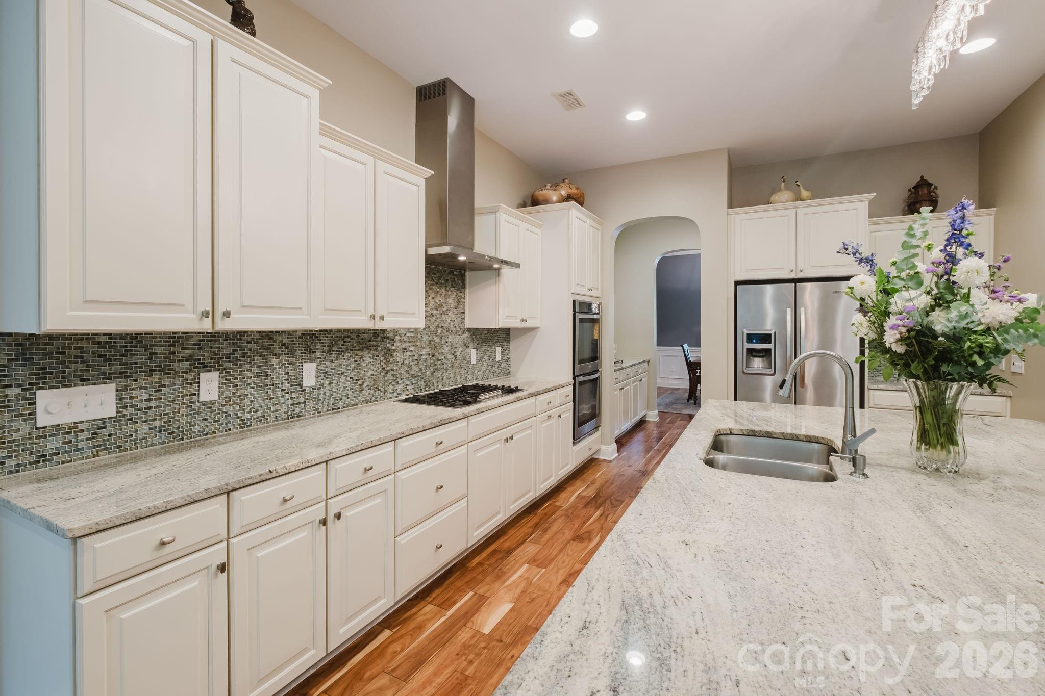 2626 Hamilton Crossings Drive Property Photo 11