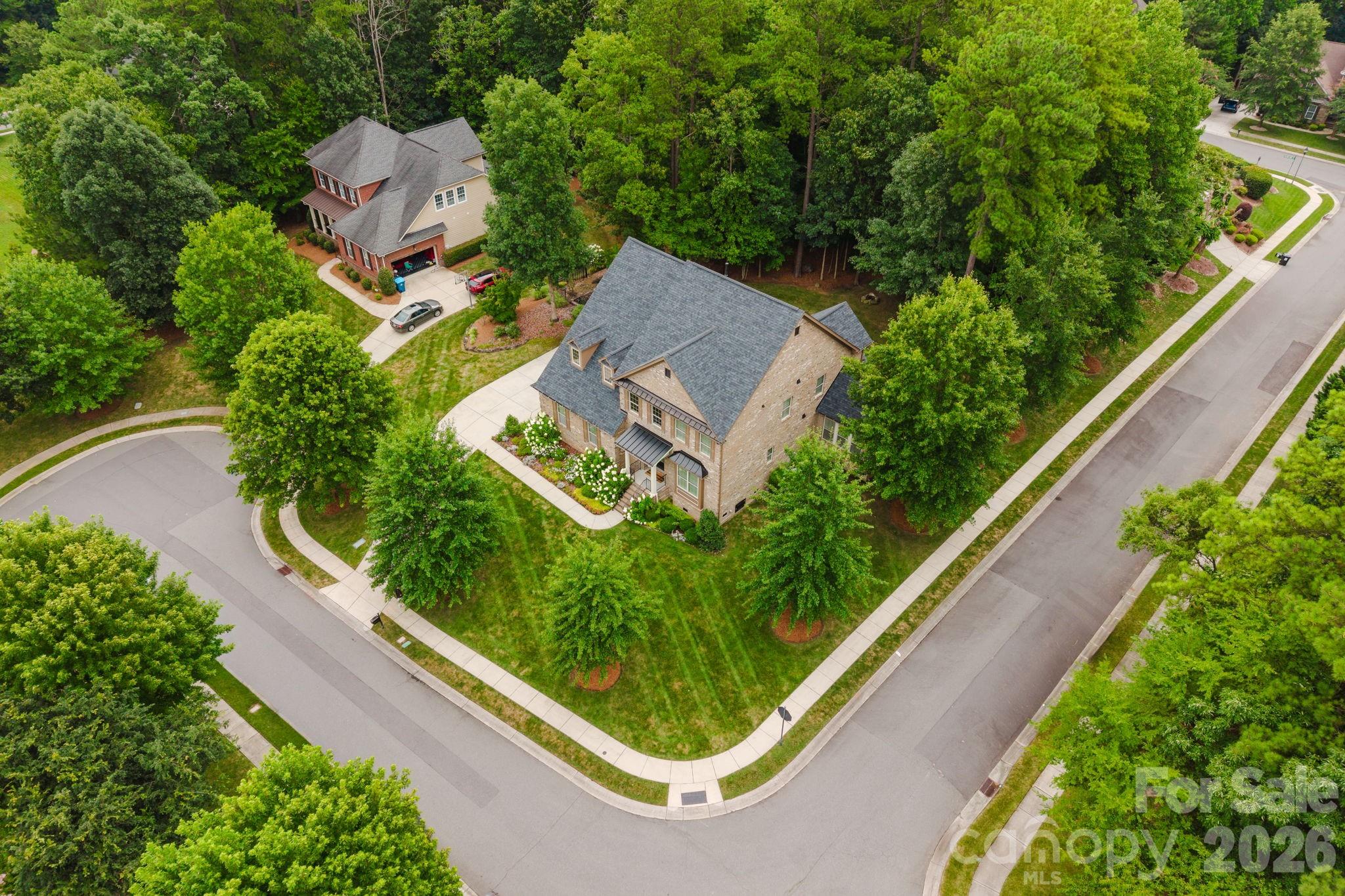 2626 Hamilton Crossings Drive Property Photo 45