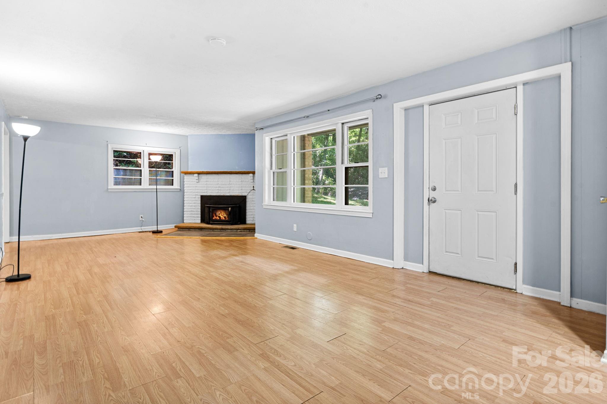 121 Horseshoe Drive Property Photo 4