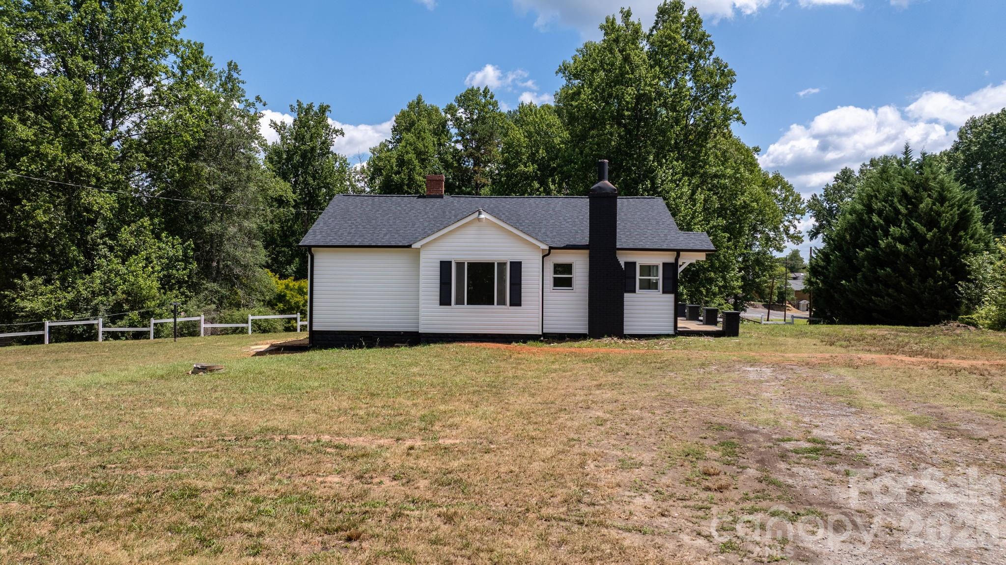 3028 Morganton Boulevard Property Photo 19