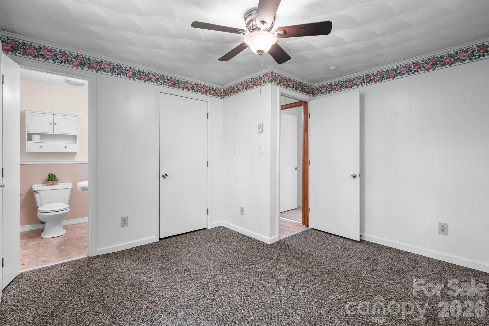 2428 Cedar Valley Drive Property Photo 13