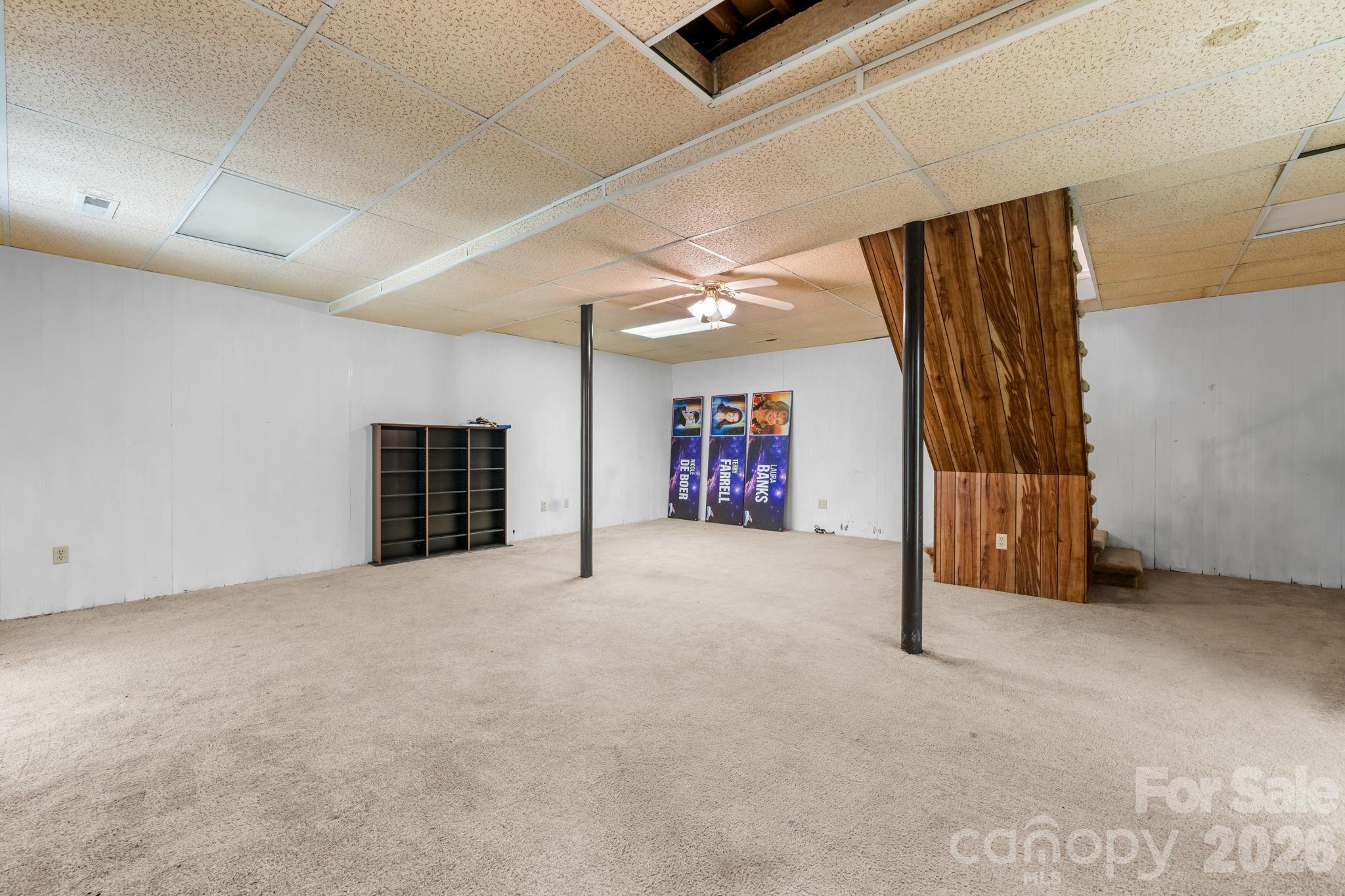 2428 Cedar Valley Drive Property Photo 23