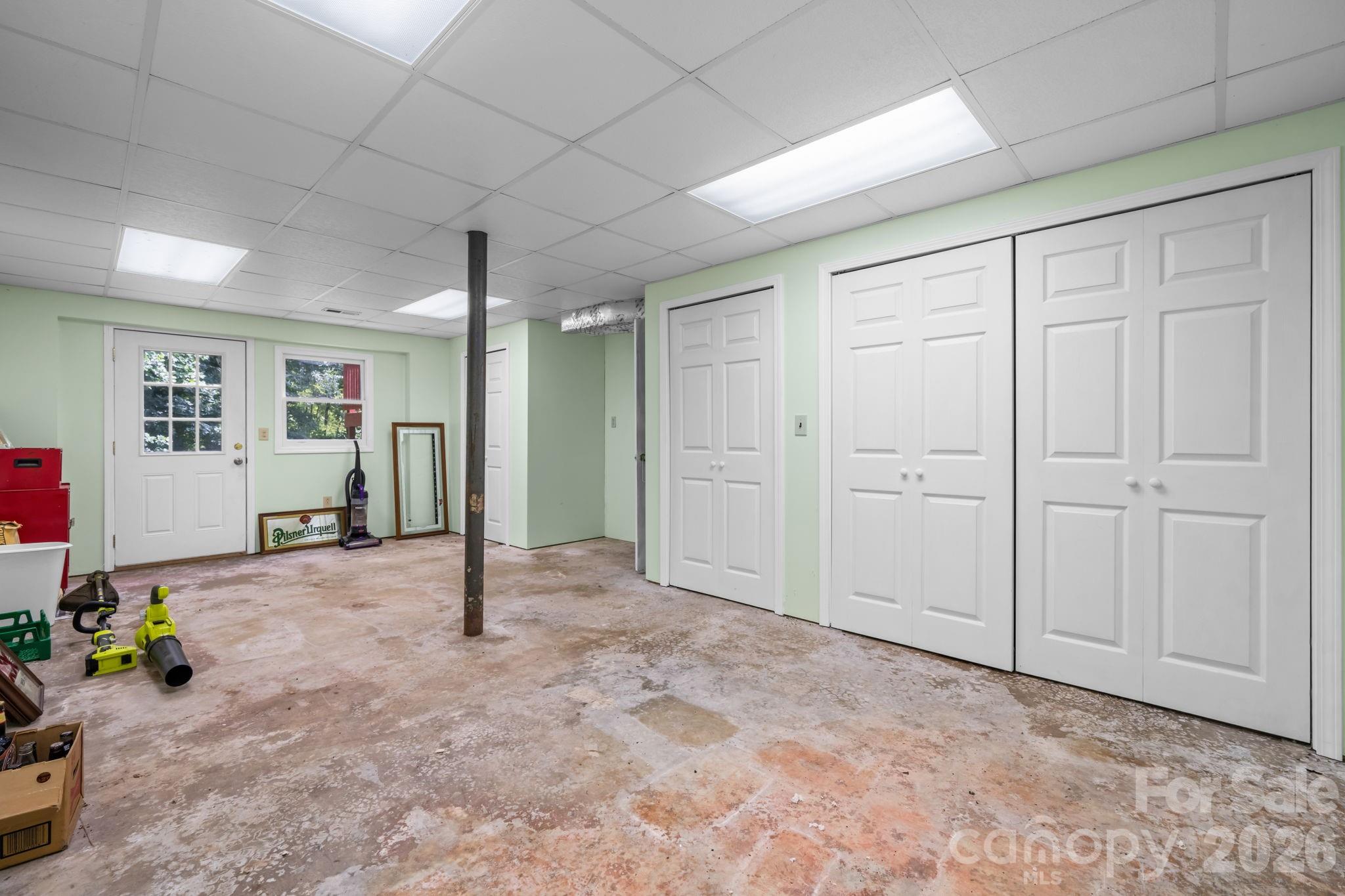2428 Cedar Valley Drive Property Photo 25
