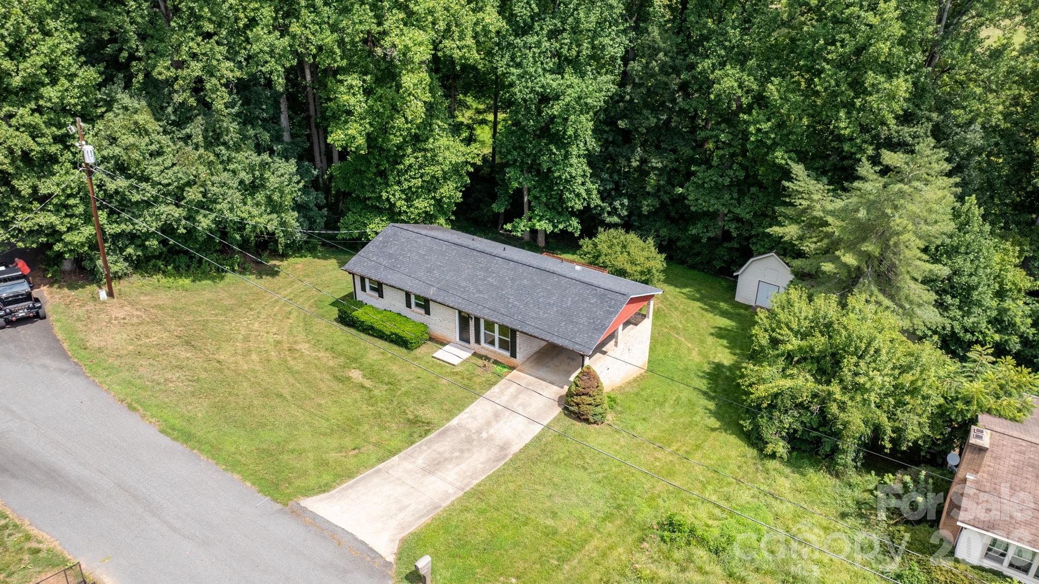 2428 Cedar Valley Drive Property Photo 44