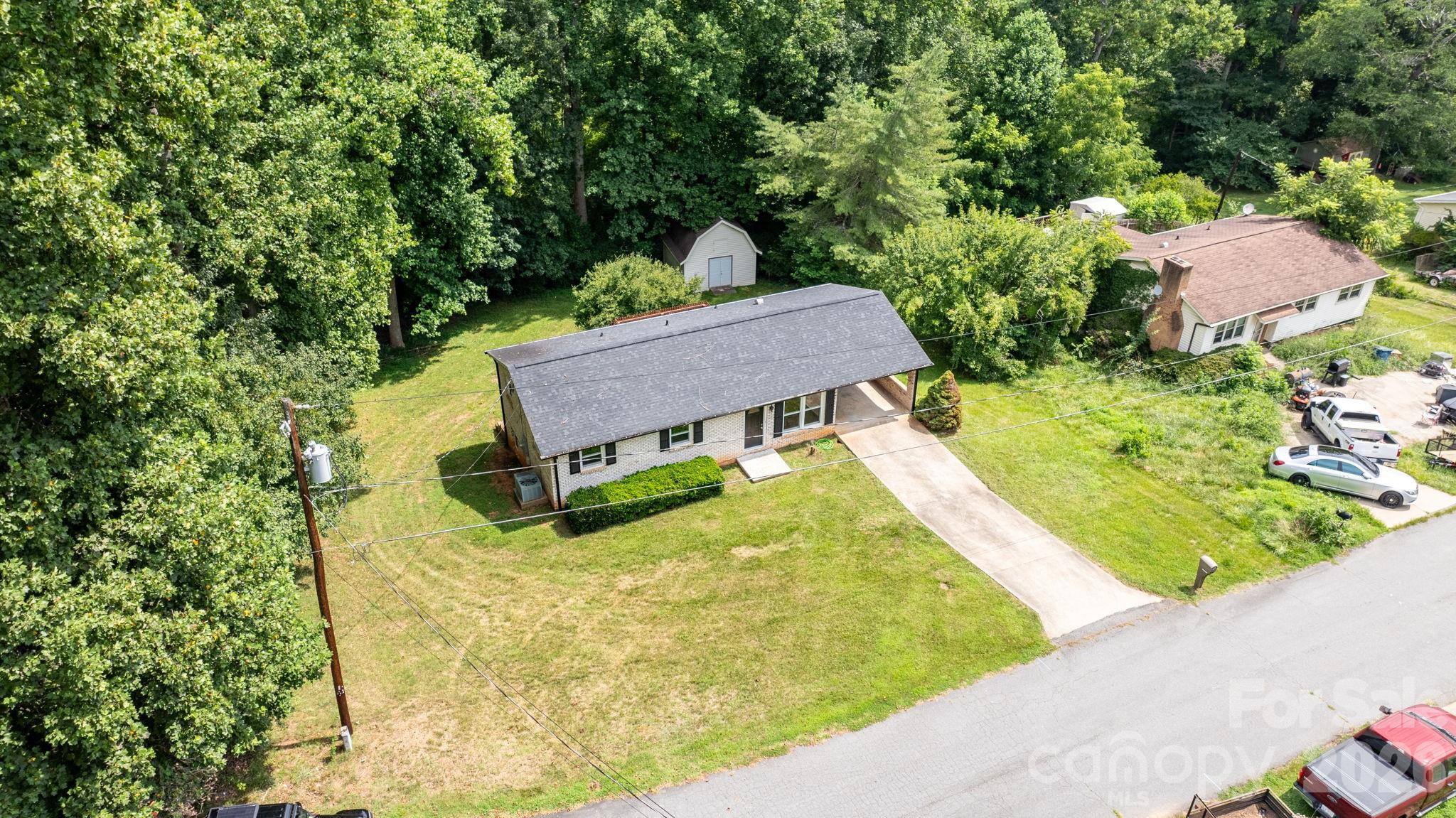 2428 Cedar Valley Drive Property Photo 45