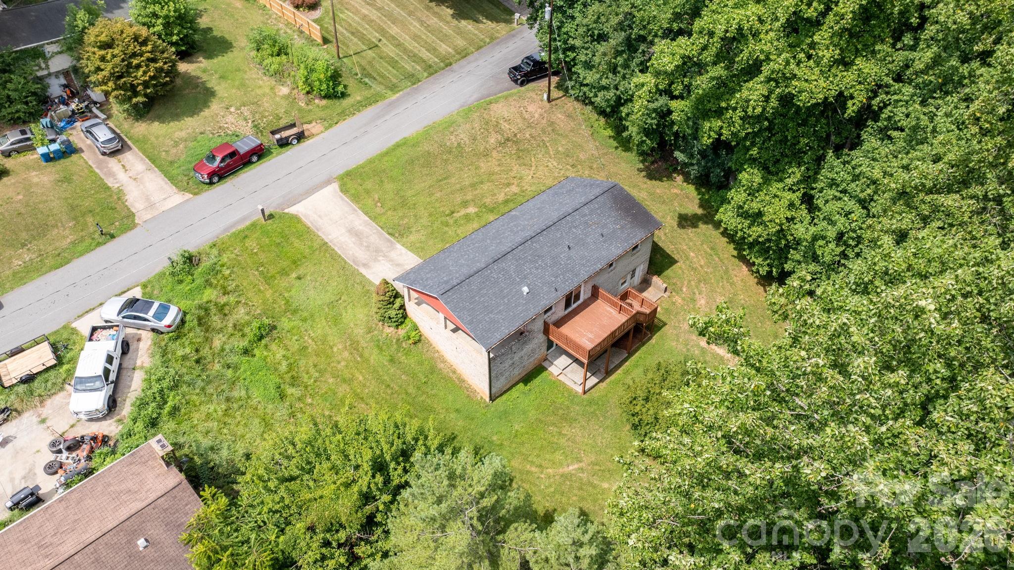 2428 Cedar Valley Drive Property Photo 46
