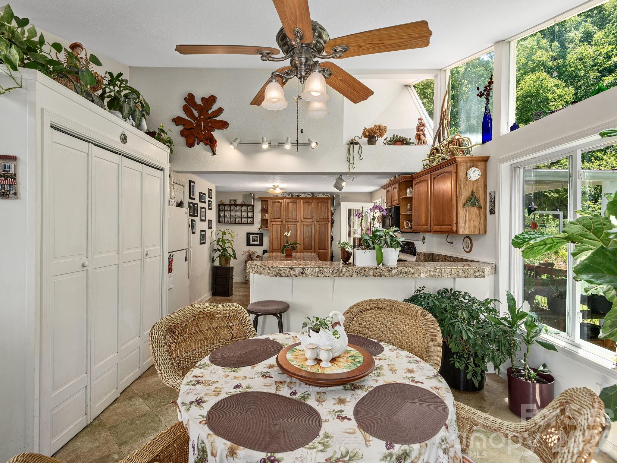 46 Perennial Ridge Property Photo 16
