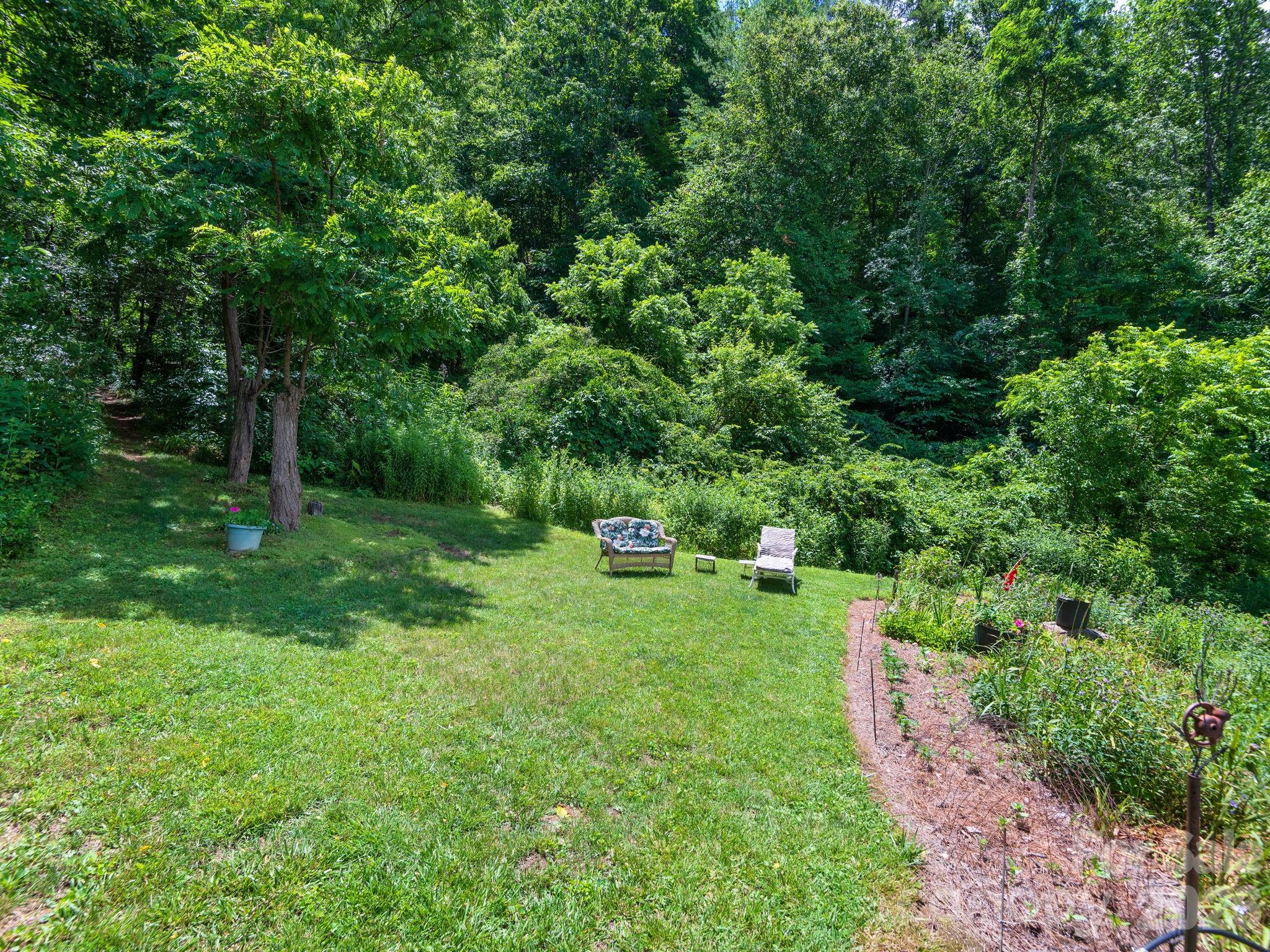 46 Perennial Ridge Property Photo 29