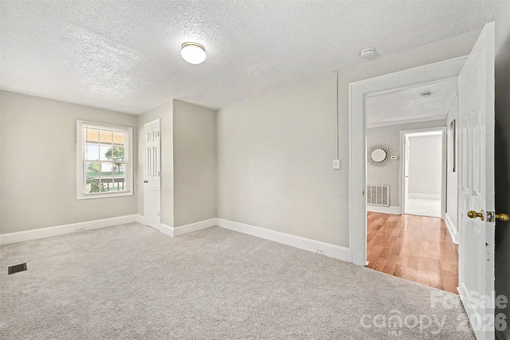 1309 Dearborn Avenue Property Photo 30