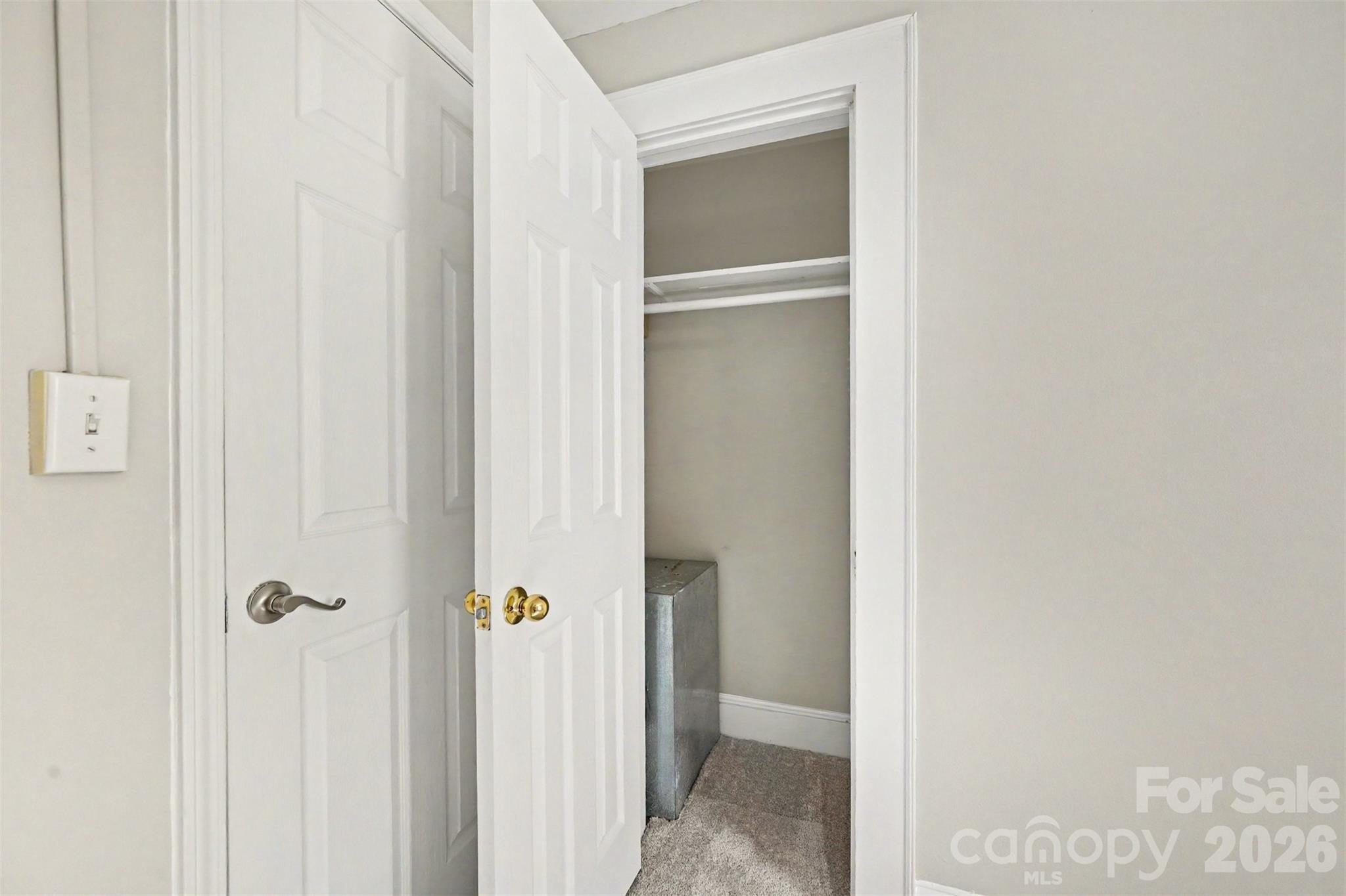 1309 Dearborn Avenue Property Photo 35