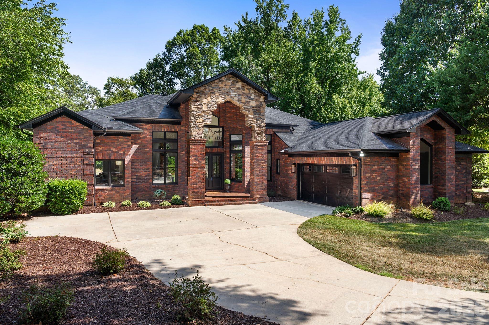 8806 Hearthstone Court Property Photo 2