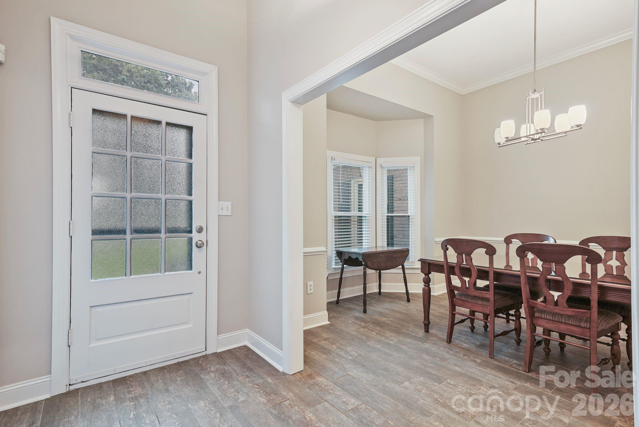 4437 Shannamara Drive Property Photo 4