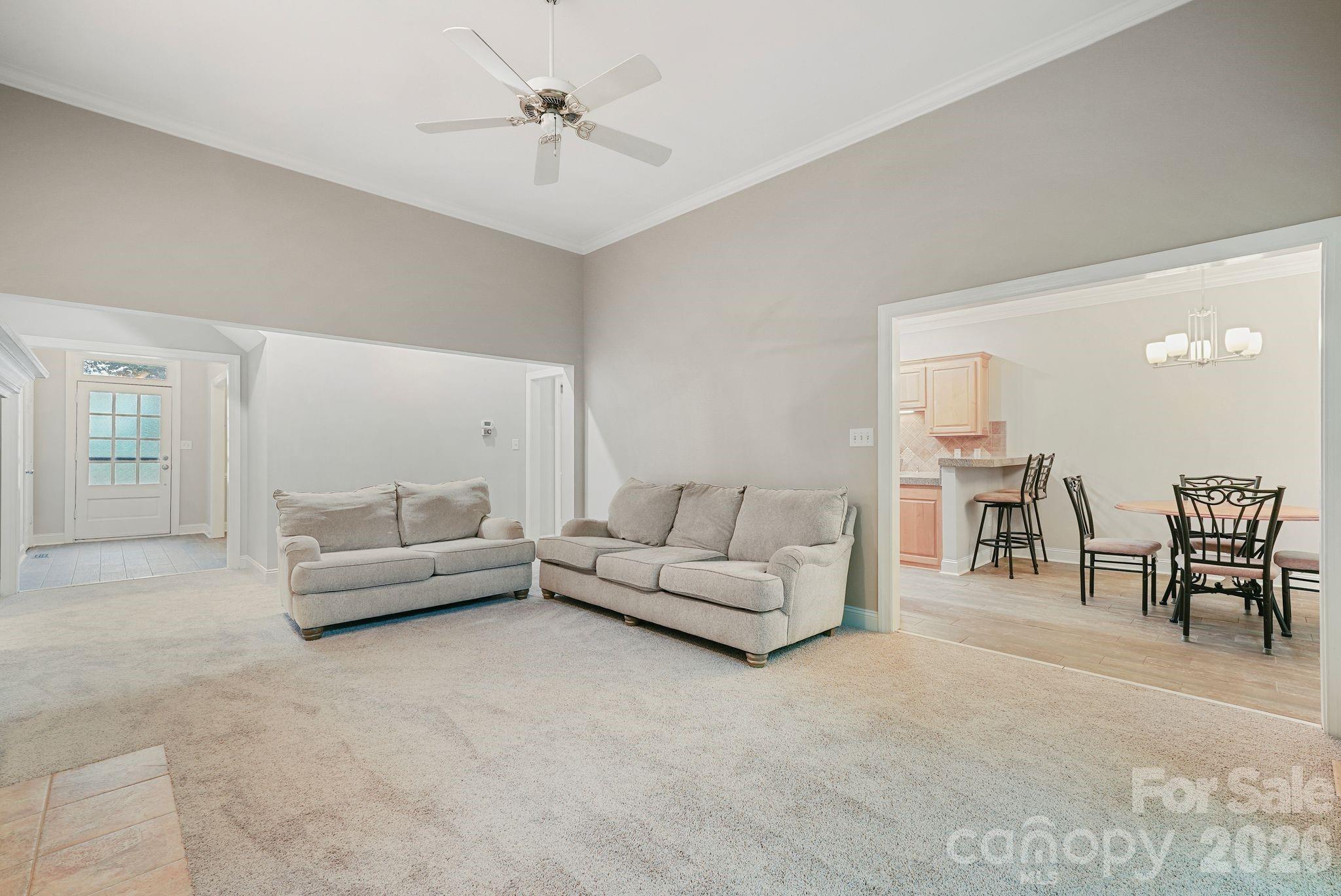 4437 Shannamara Drive Property Photo 9