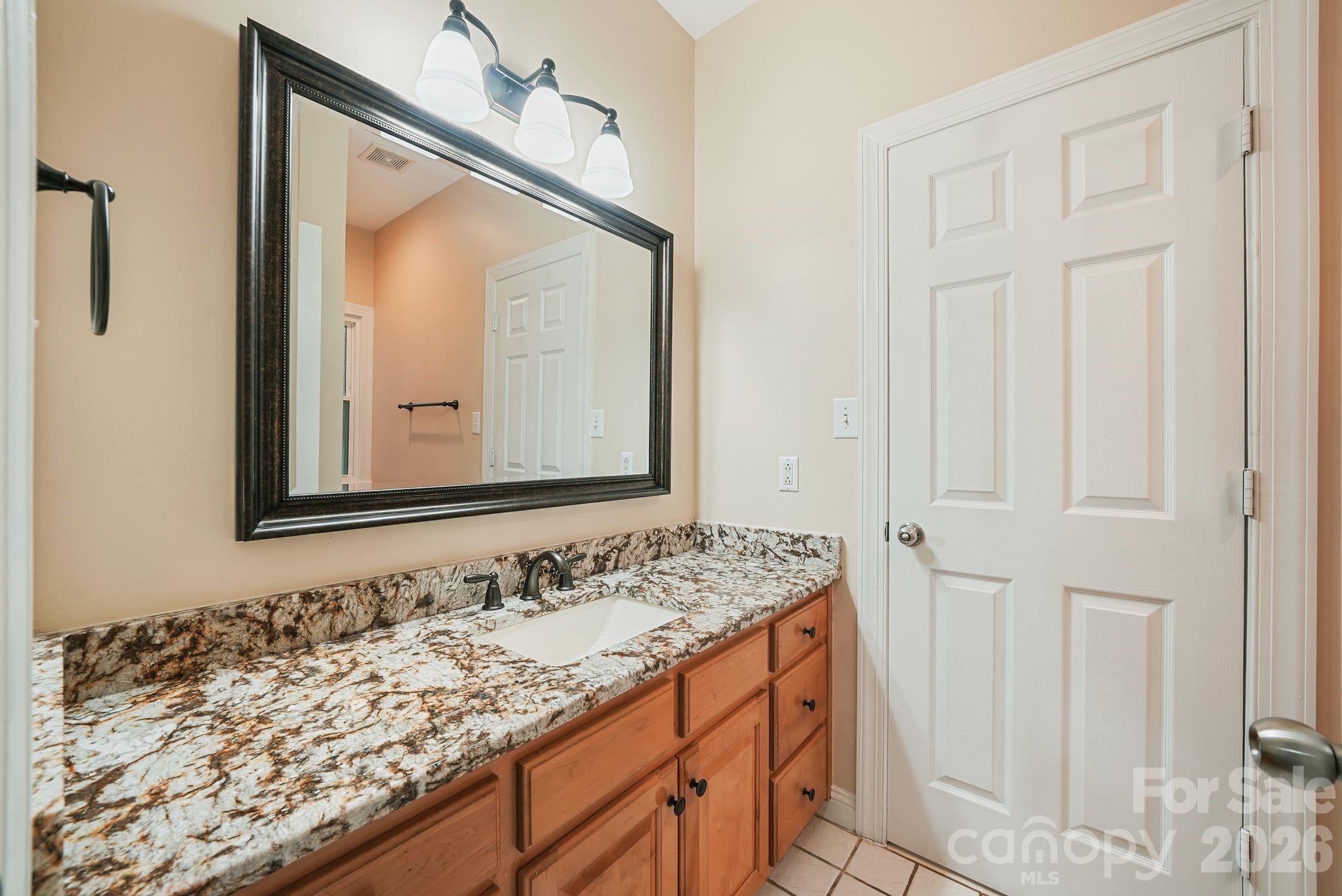 4437 Shannamara Drive Property Photo 27