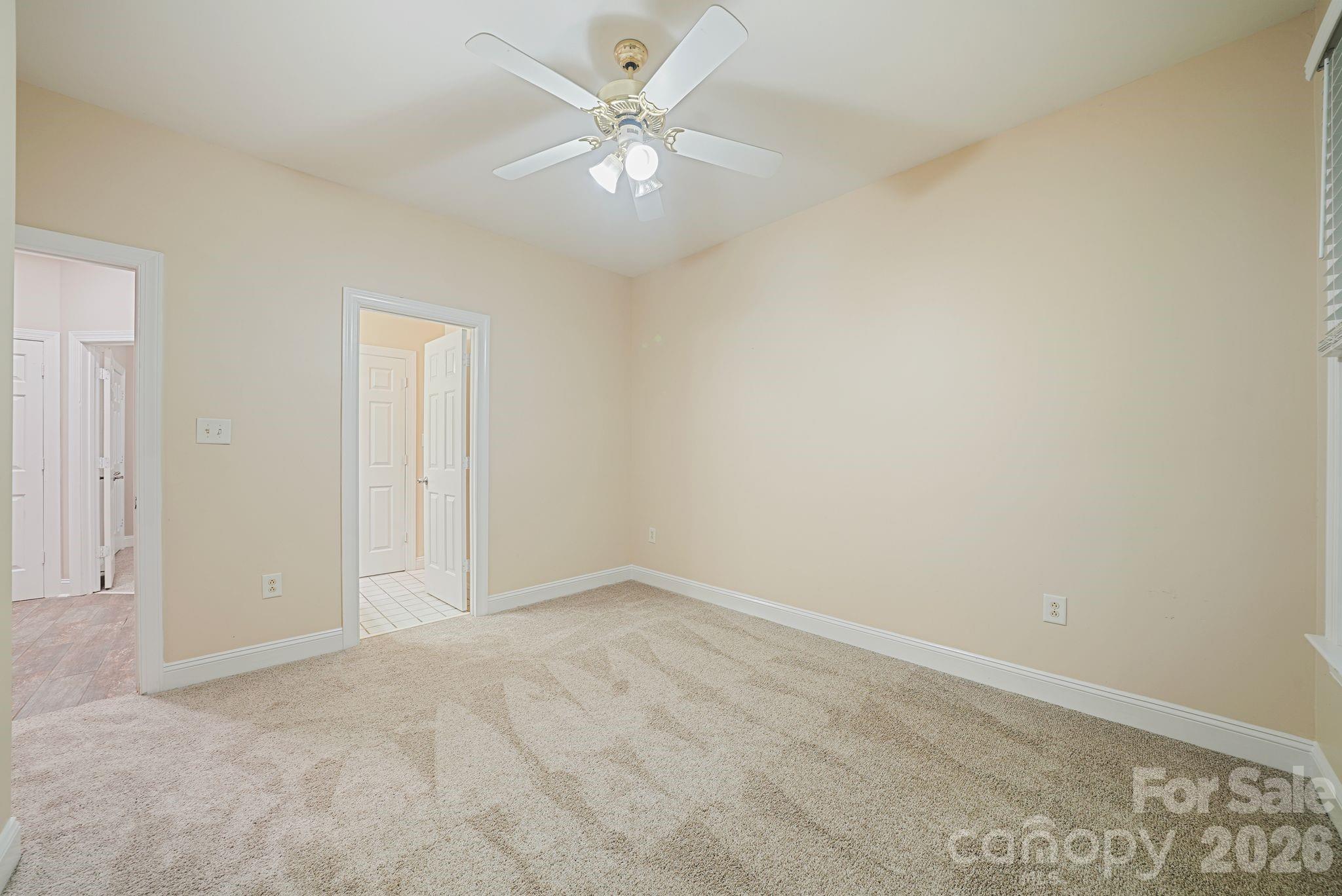 4437 Shannamara Drive Property Photo 30