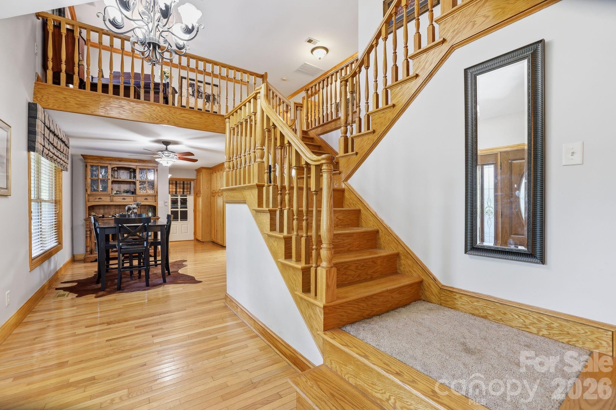 1916 Mcintyre Road Property Photo 6