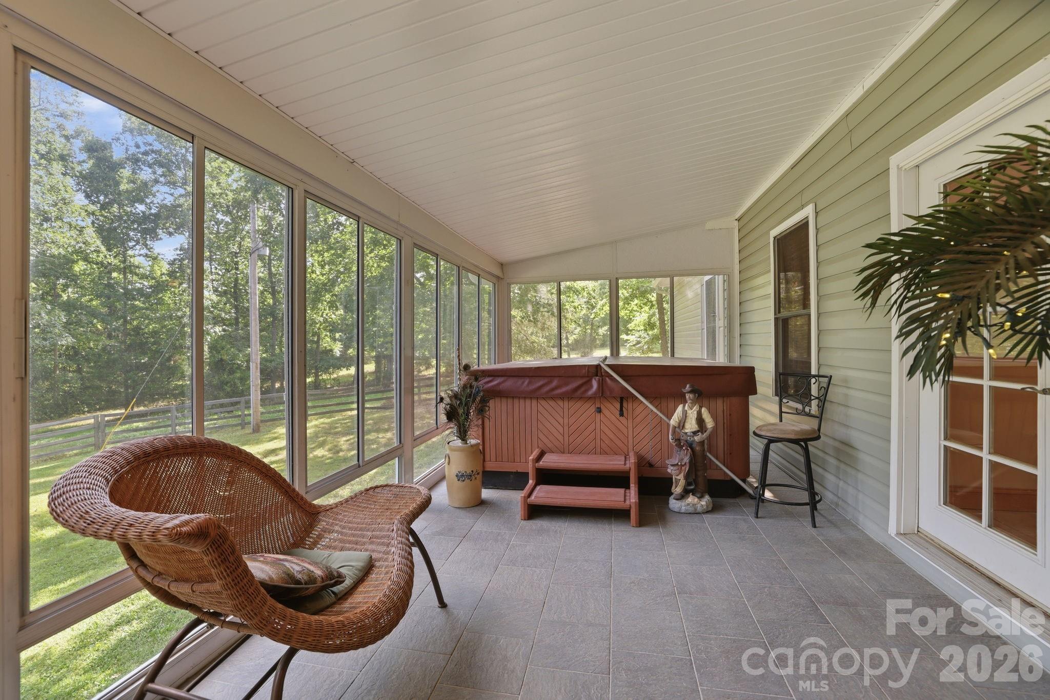 1916 Mcintyre Road Property Photo 23