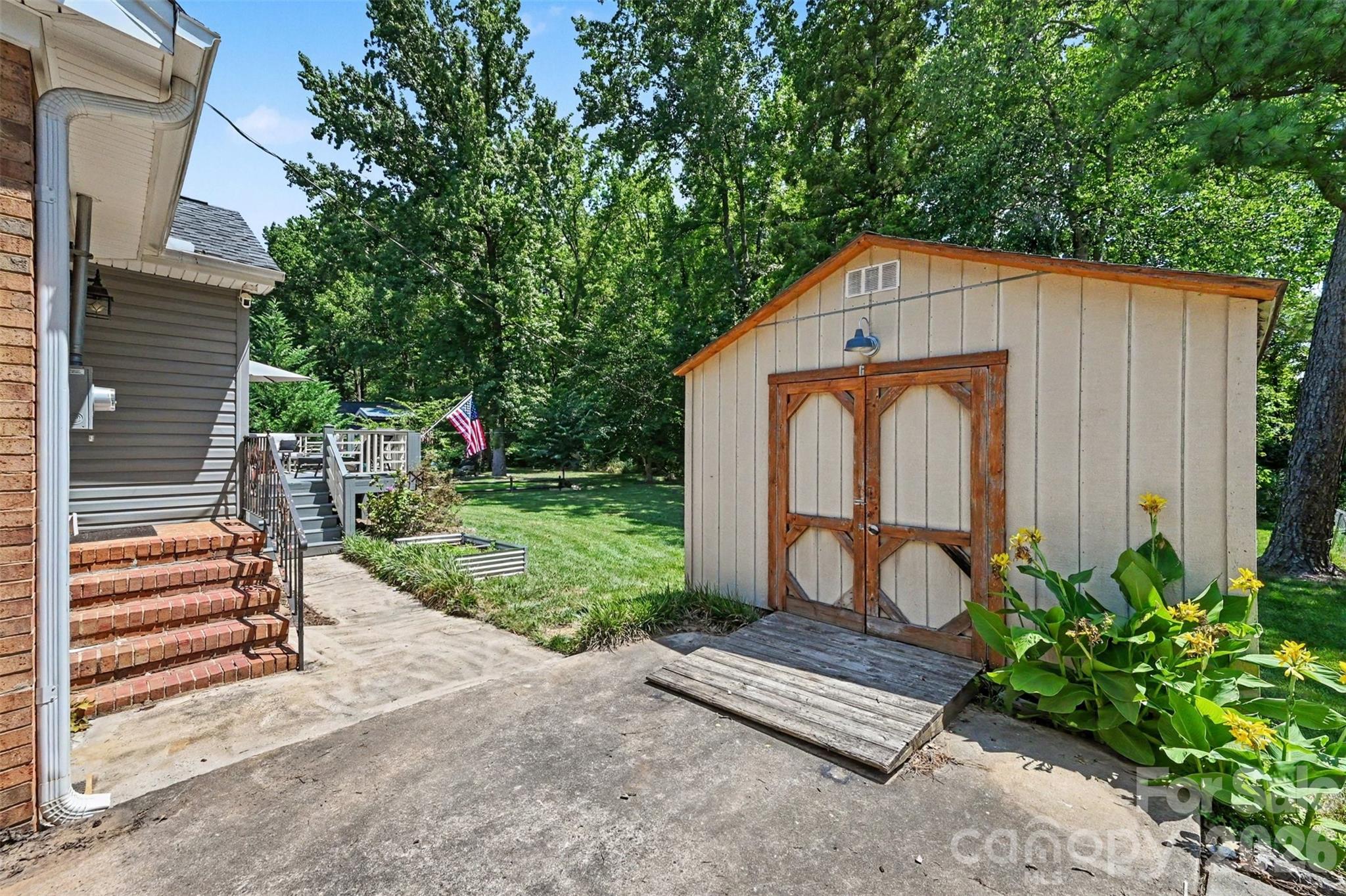 4323 Emory Lane Property Photo 24