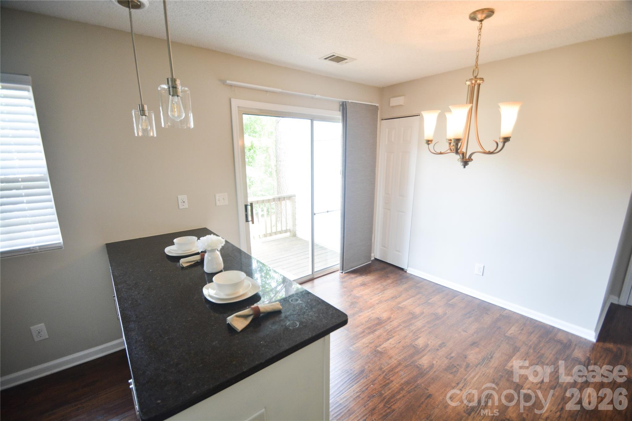 605 Mountainwater Drive Property Photo 7