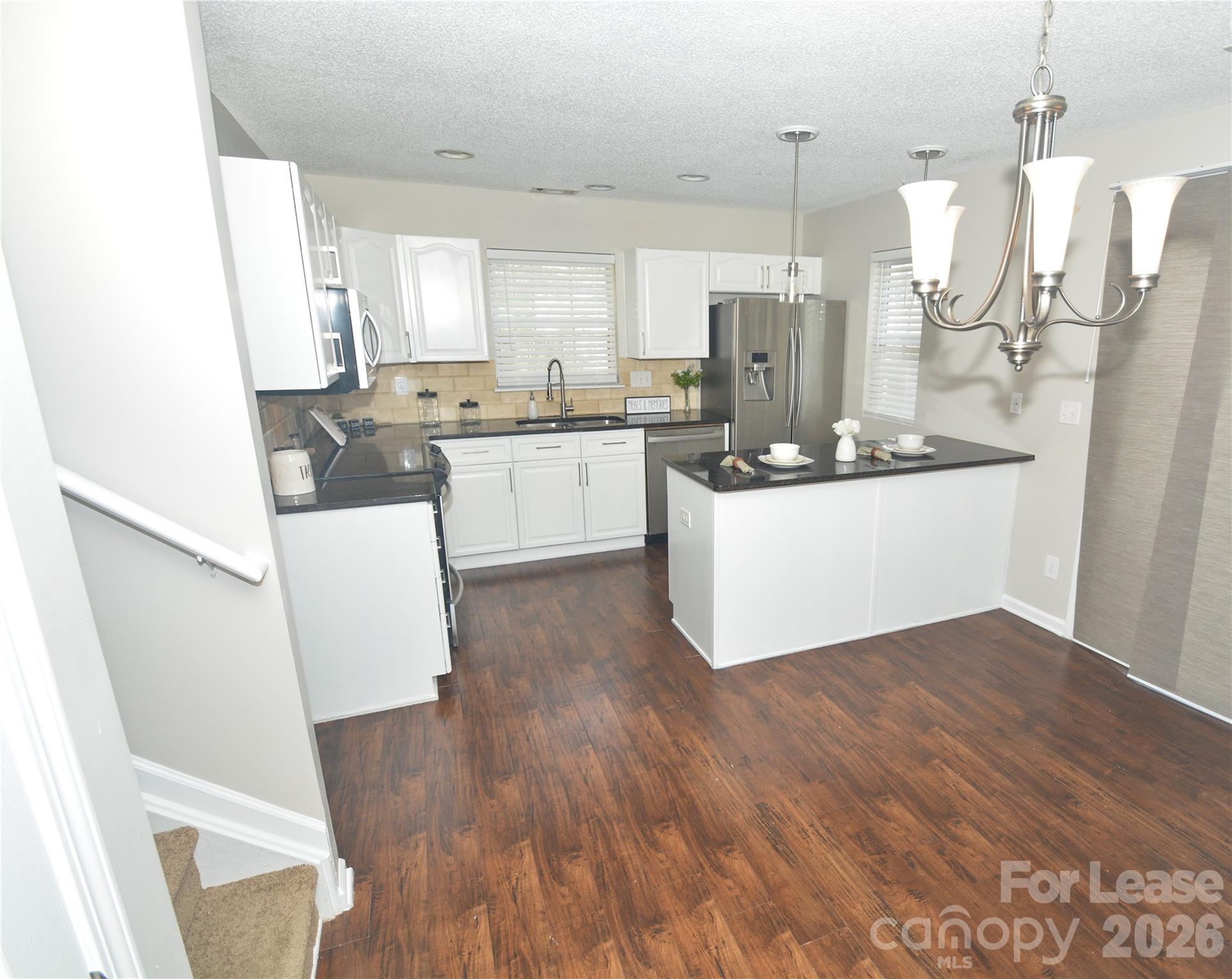 605 Mountainwater Drive Property Photo 8