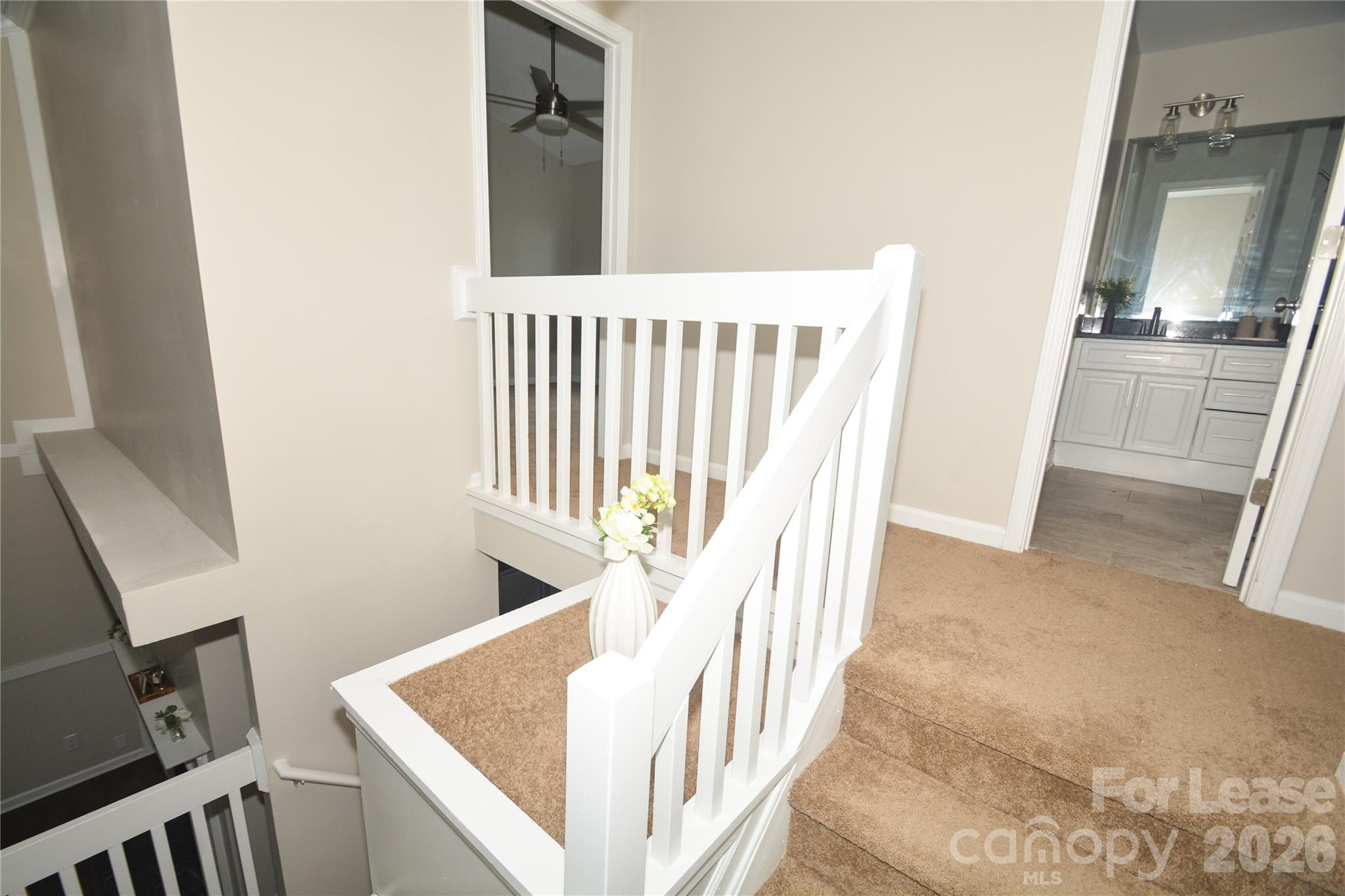 605 Mountainwater Drive Property Photo 12