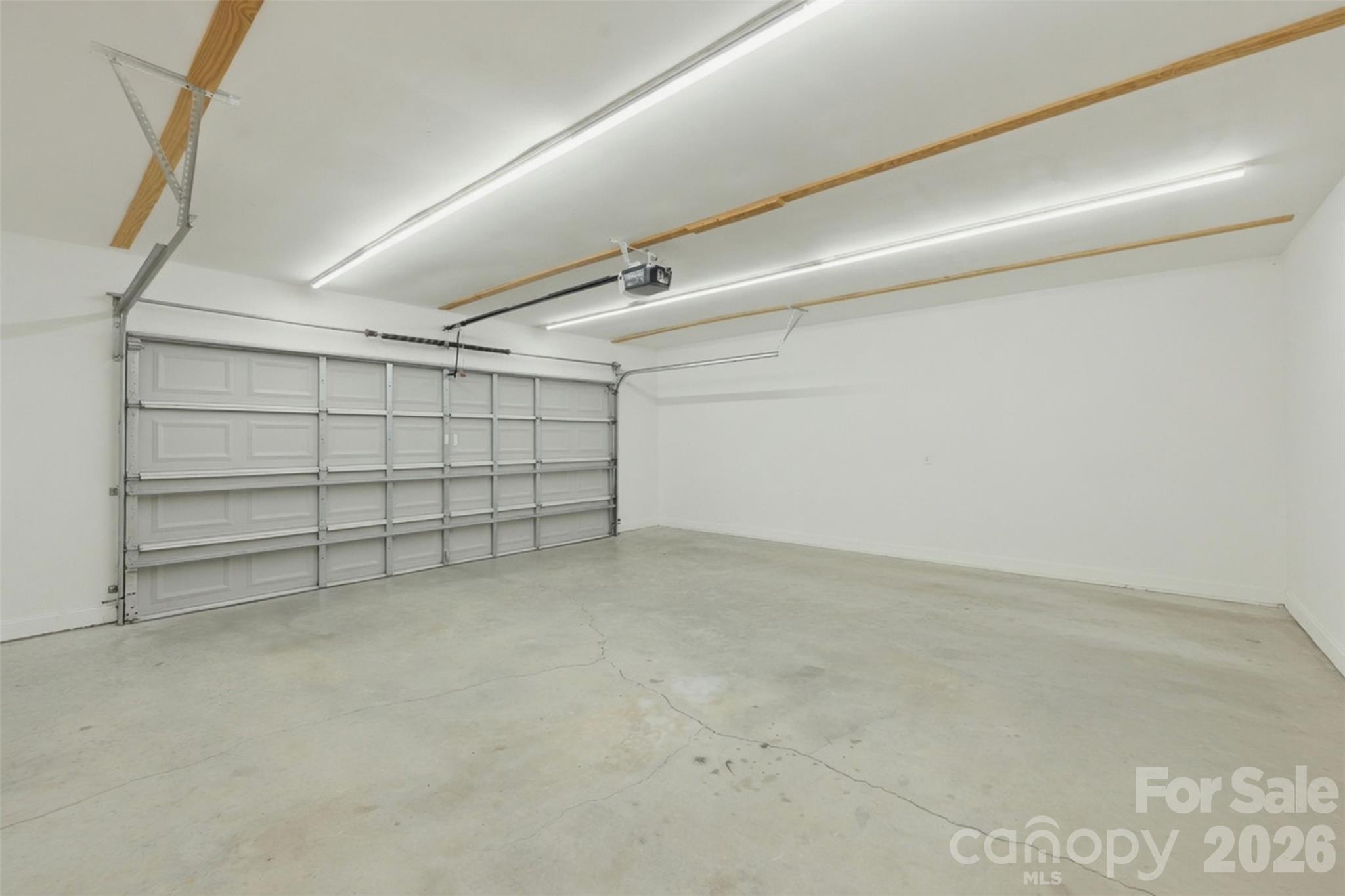398 Green Meadows Drive Property Photo 24