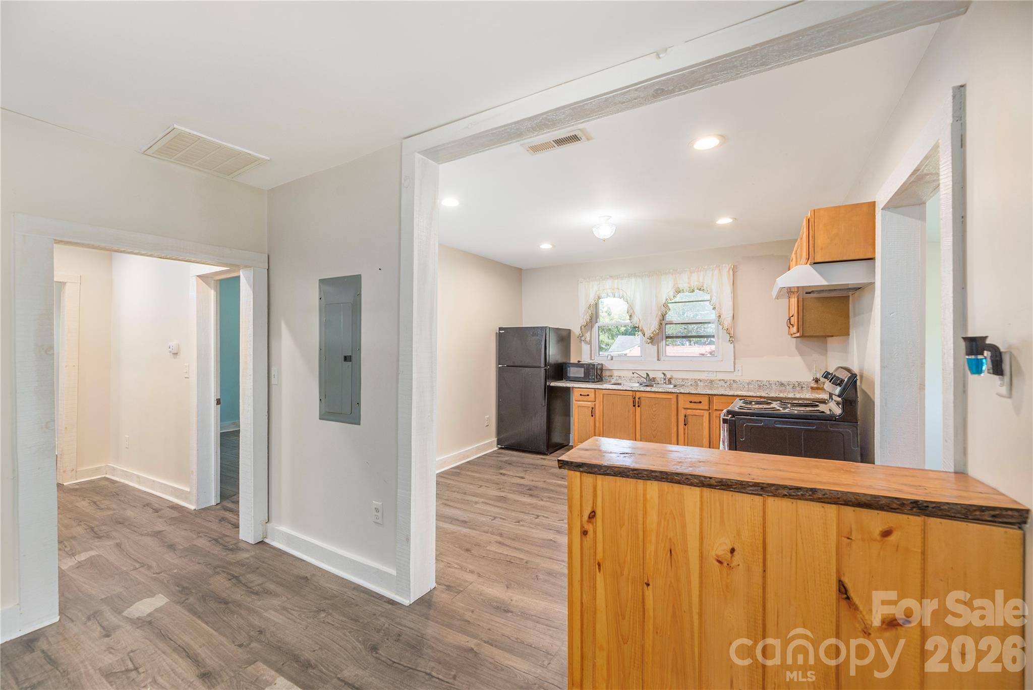 308 Substation Street Property Photo 12