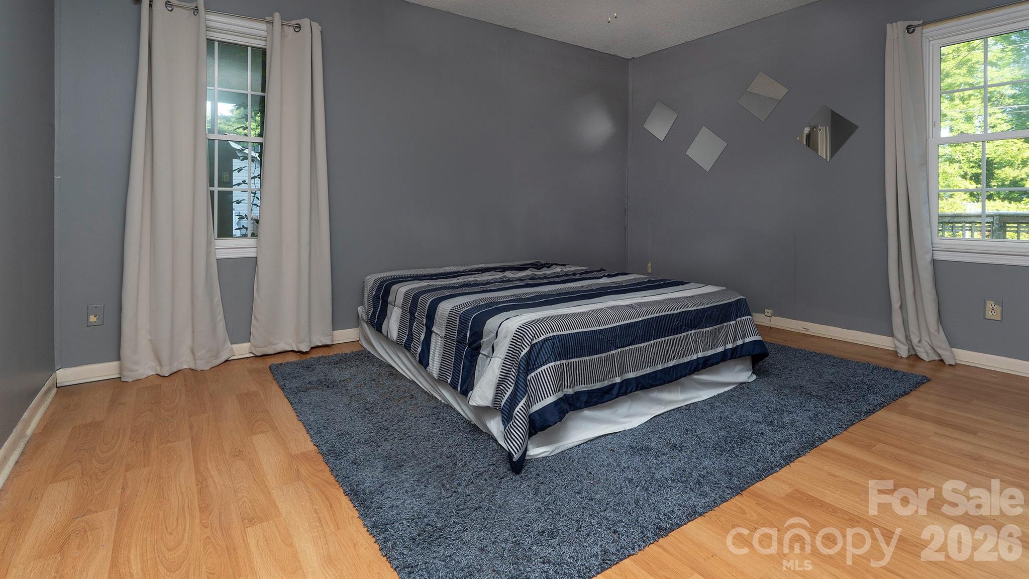 2521 Kempsar Lane Property Photo 11