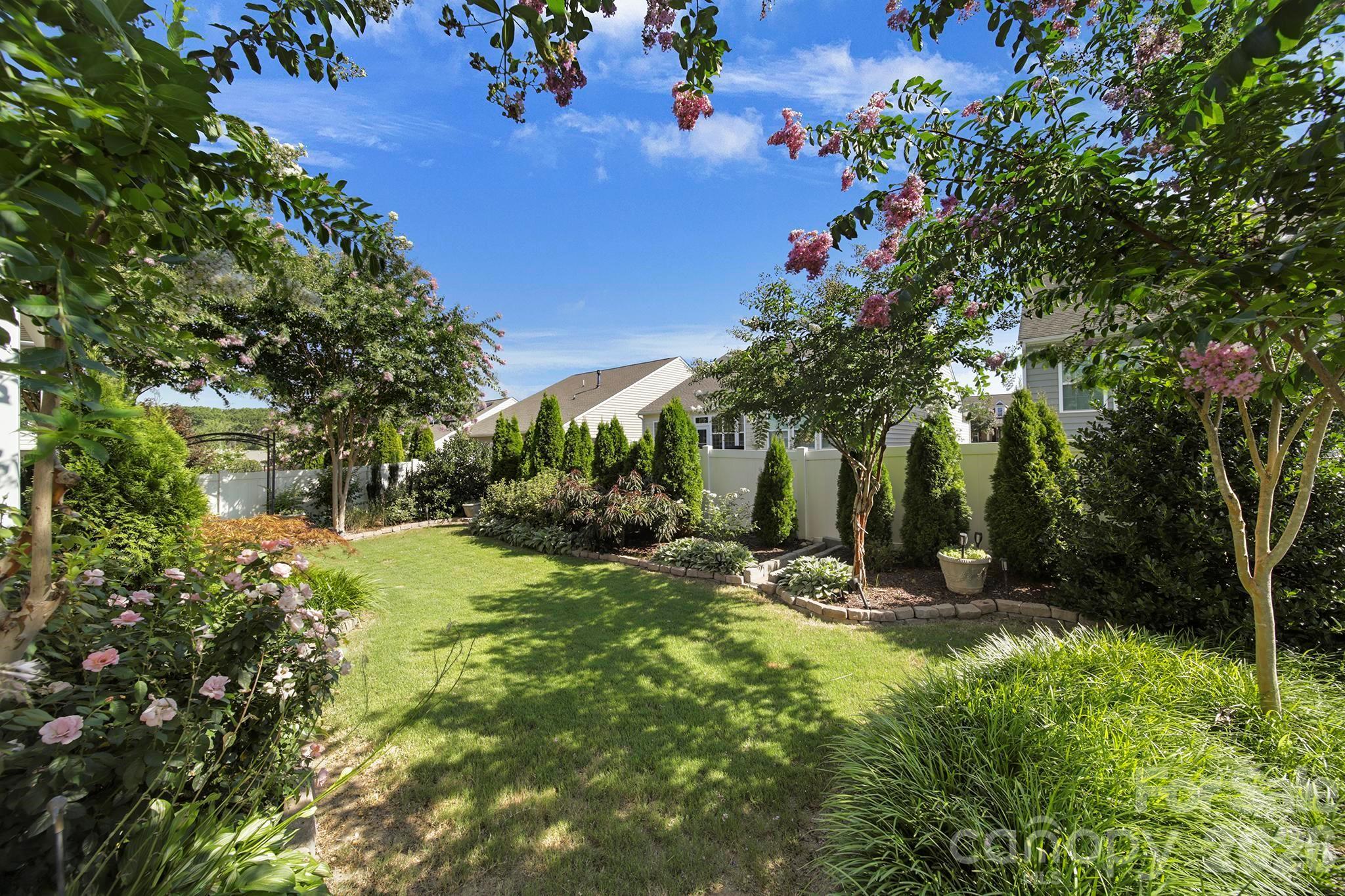 530 Livingston Drive Property Photo 35