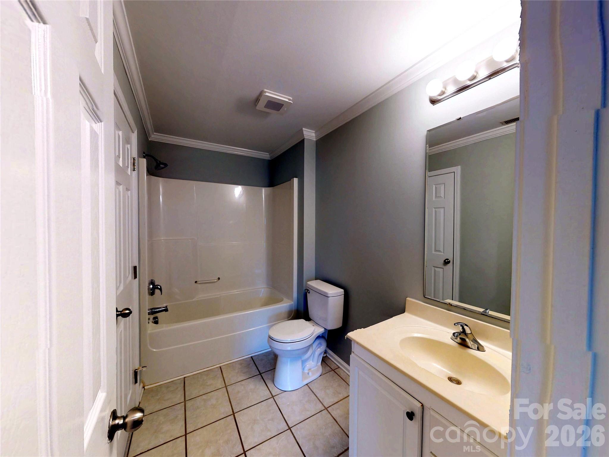 4326 Laurel Hill Lane Property Photo 11