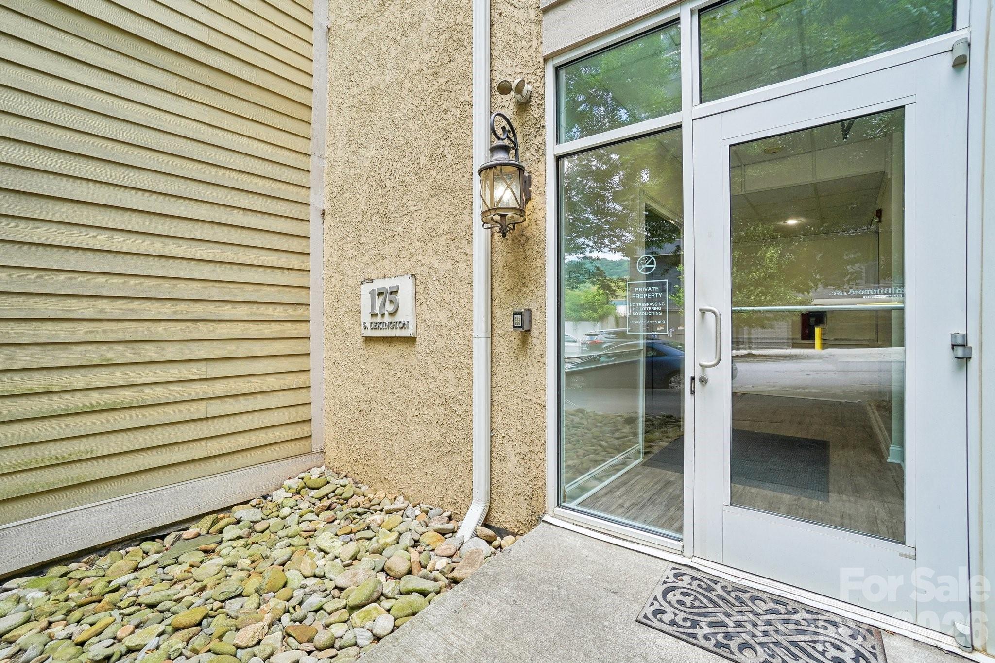 175 S Lexington Avenue 303 Property Photo 5