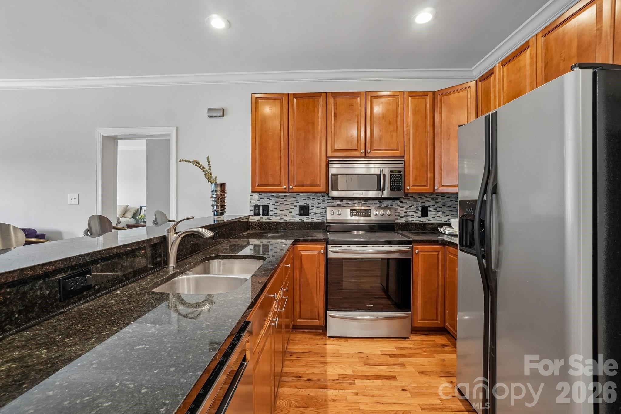 175 S Lexington Avenue 303 Property Photo 20