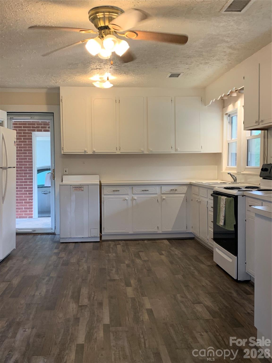 6231 Nc 16 Highway Property Photo 14