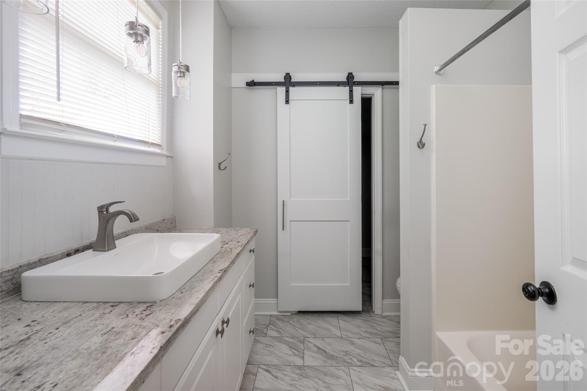 30 Bartlett Street Property Photo 29