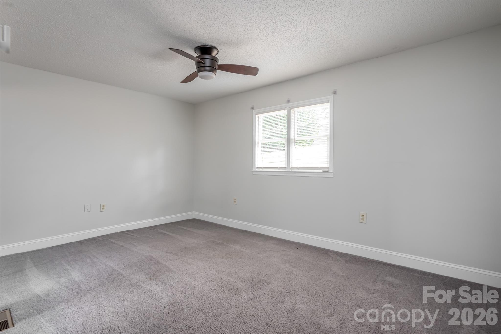 30 Bartlett Street Property Photo 36