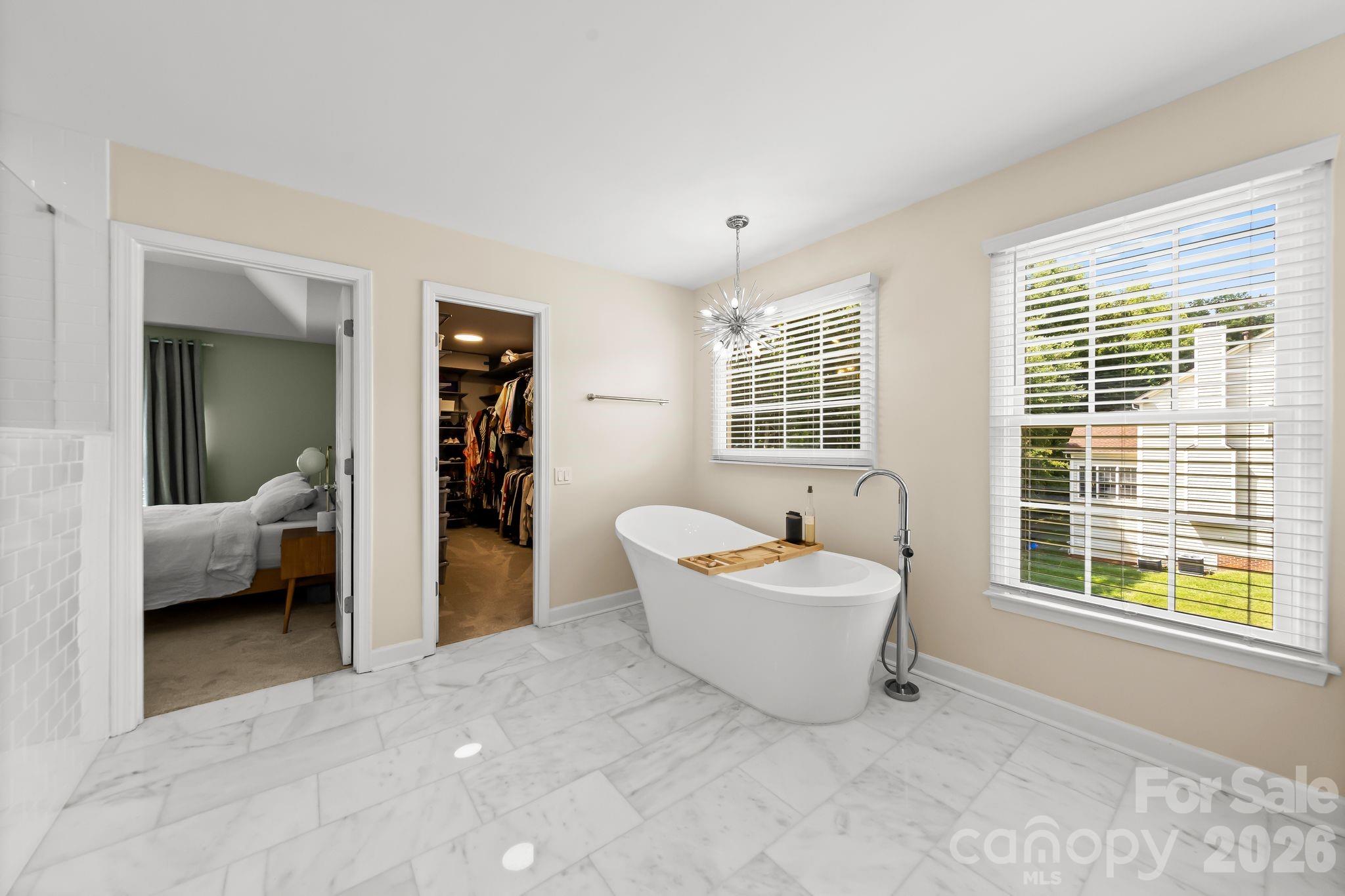 2718 Peverell Lane Property Photo 27
