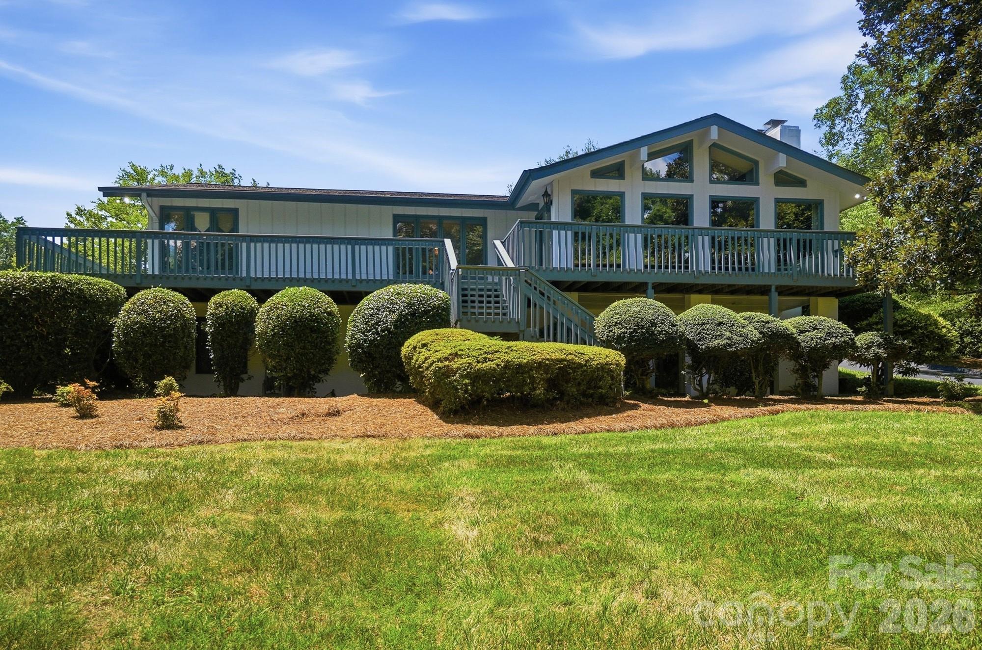 1507 Heatherloch Drive Property Photo 1