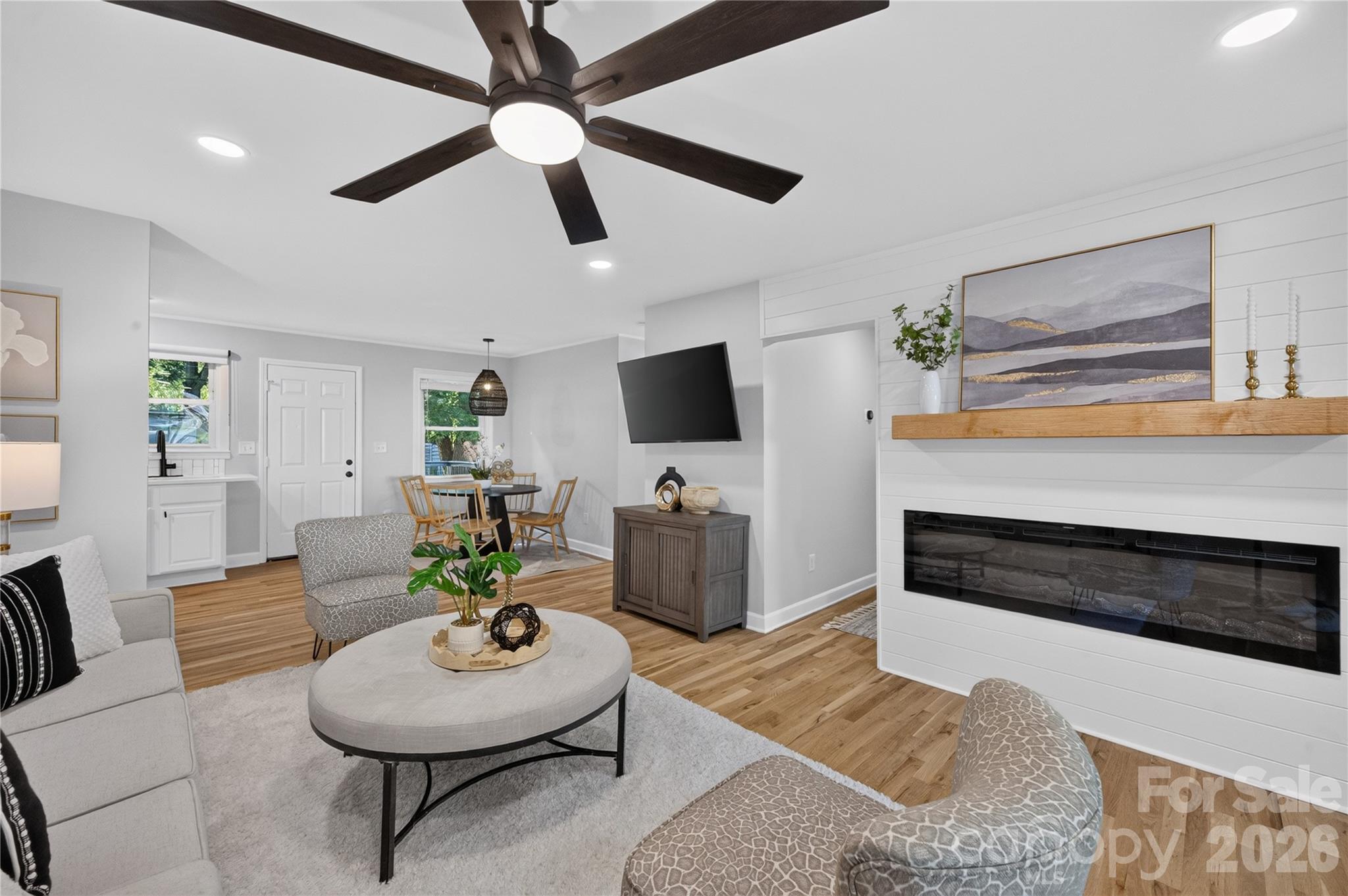 1816 Anderson Street Property Photo 11