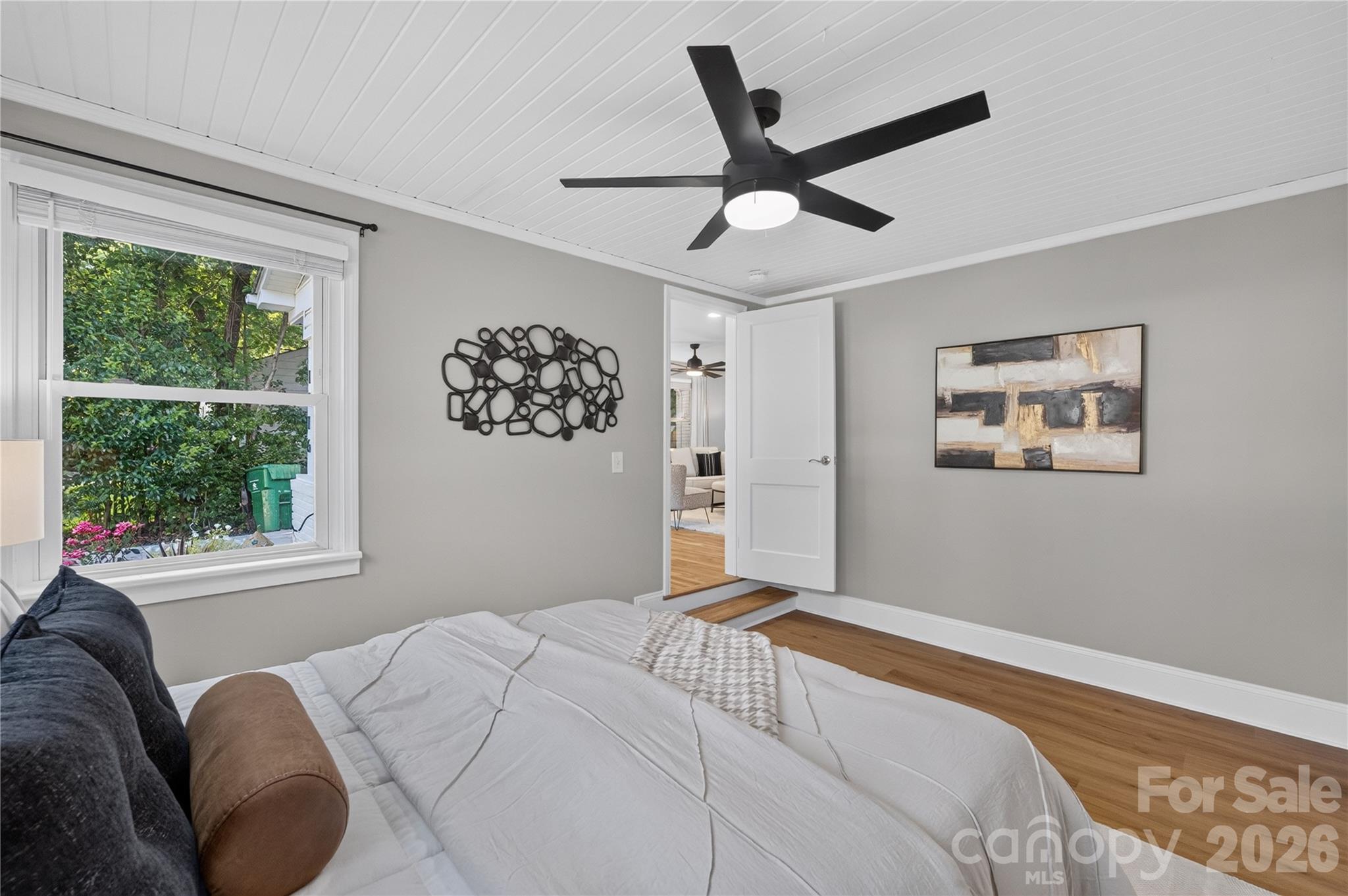 1816 Anderson Street Property Photo 18
