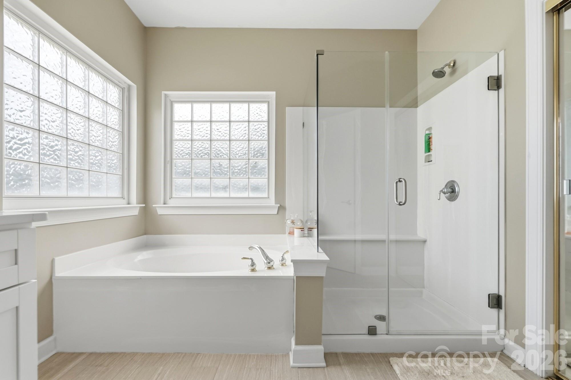 1111 Applegate Parkway Property Photo 18