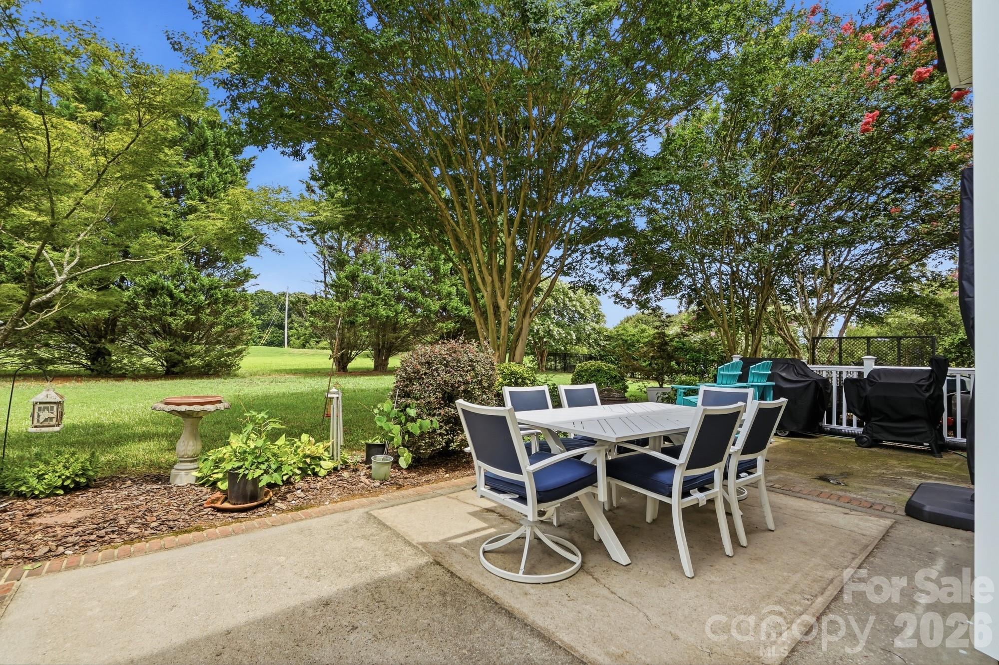 1111 Applegate Parkway Property Photo 26