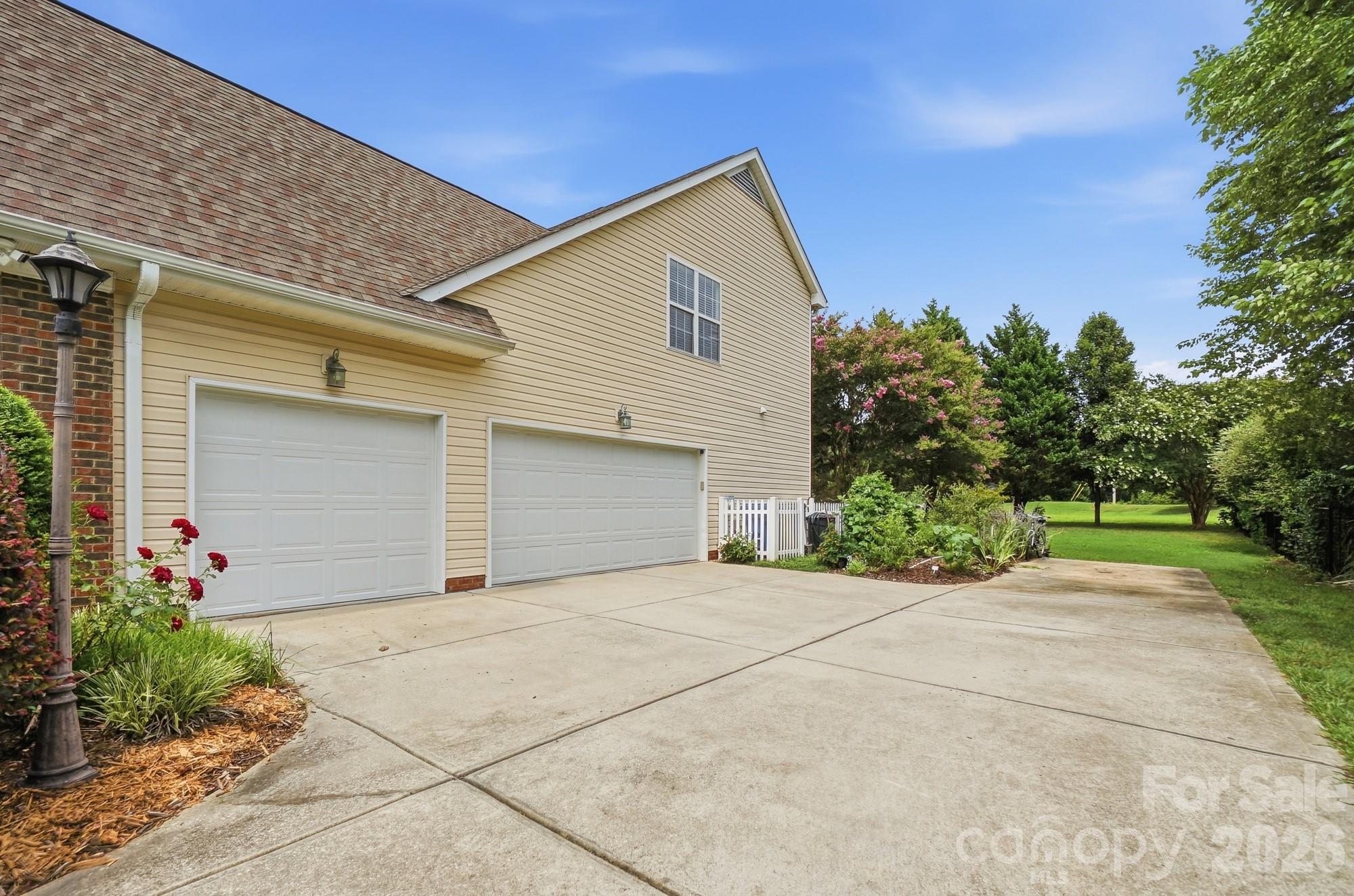 1111 Applegate Parkway Property Photo 31