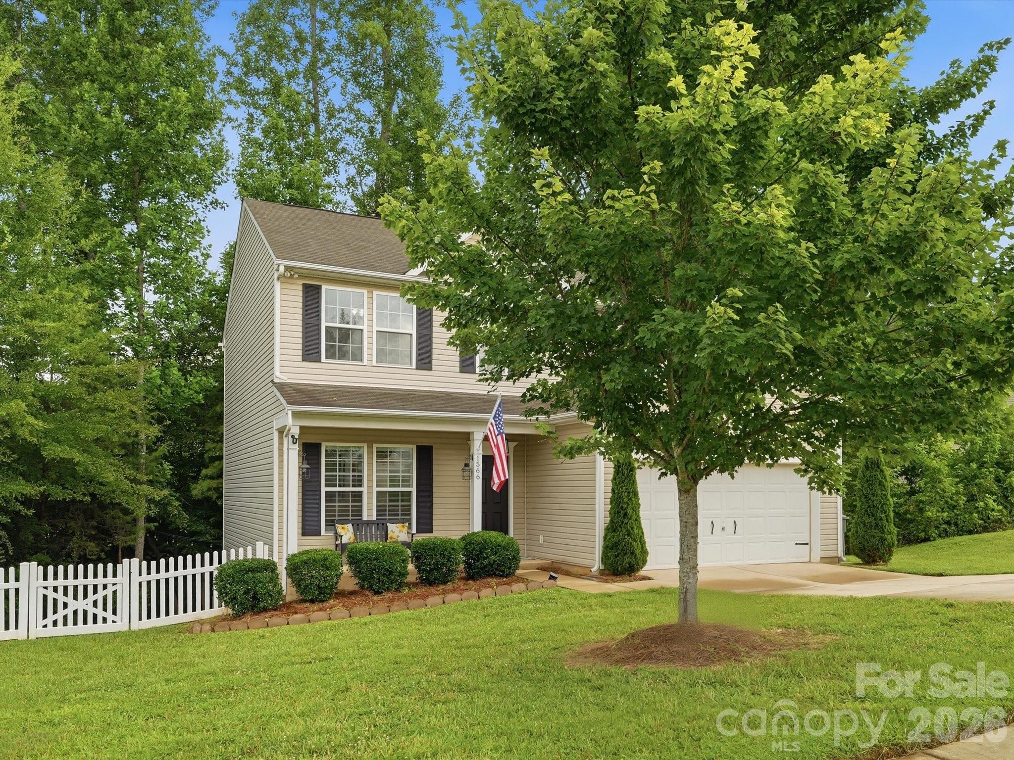1566 Glenbar Court Property Photo 8
