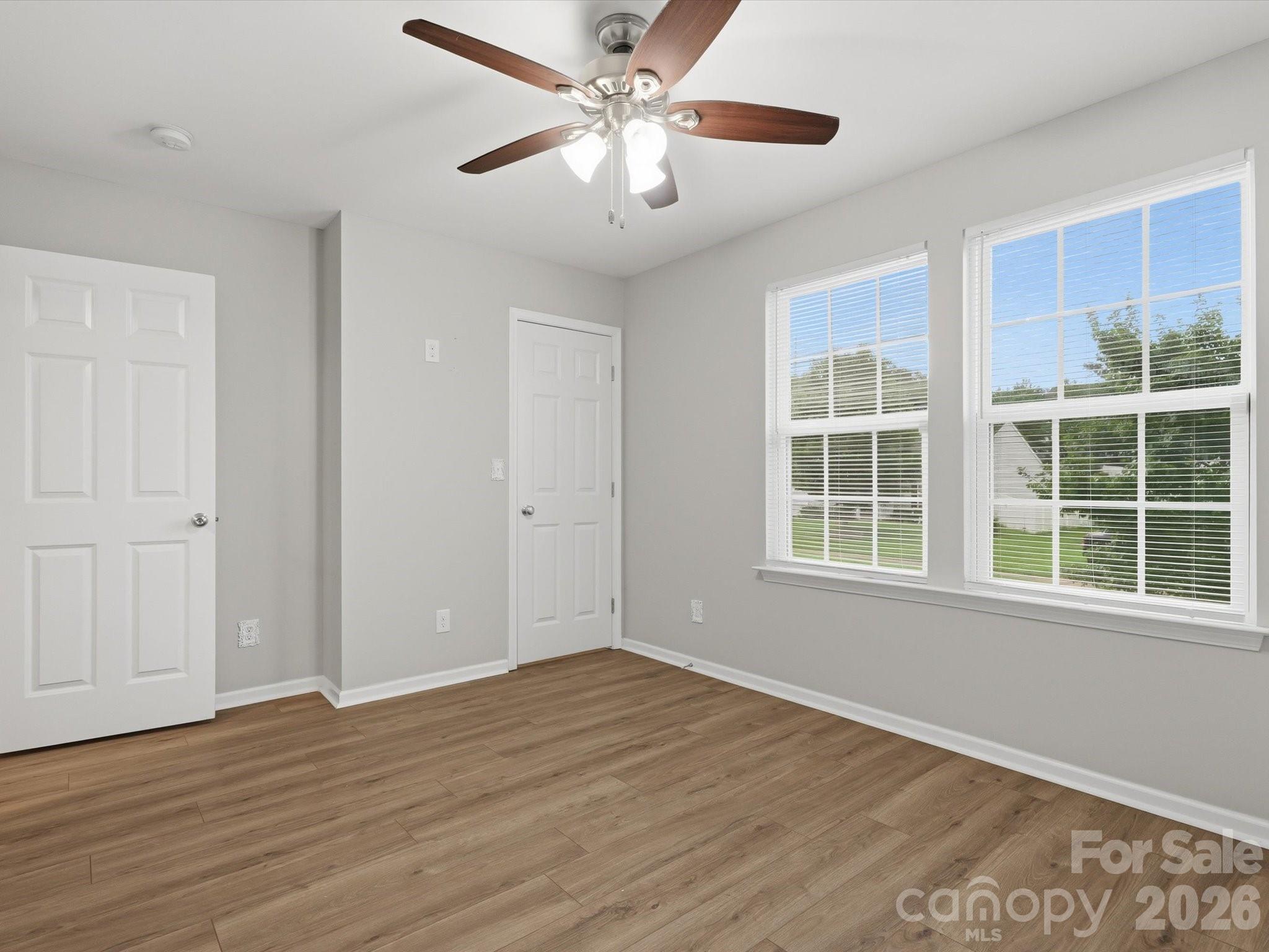 1566 Glenbar Court Property Photo 30